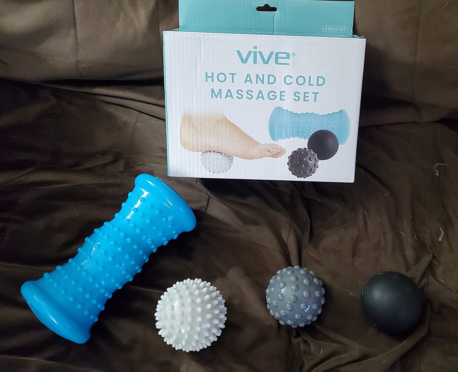 Vive Massage Ball Set (4 Piece) - Plantar Fasciitis Relief Foot Pain Hot customer photo 1