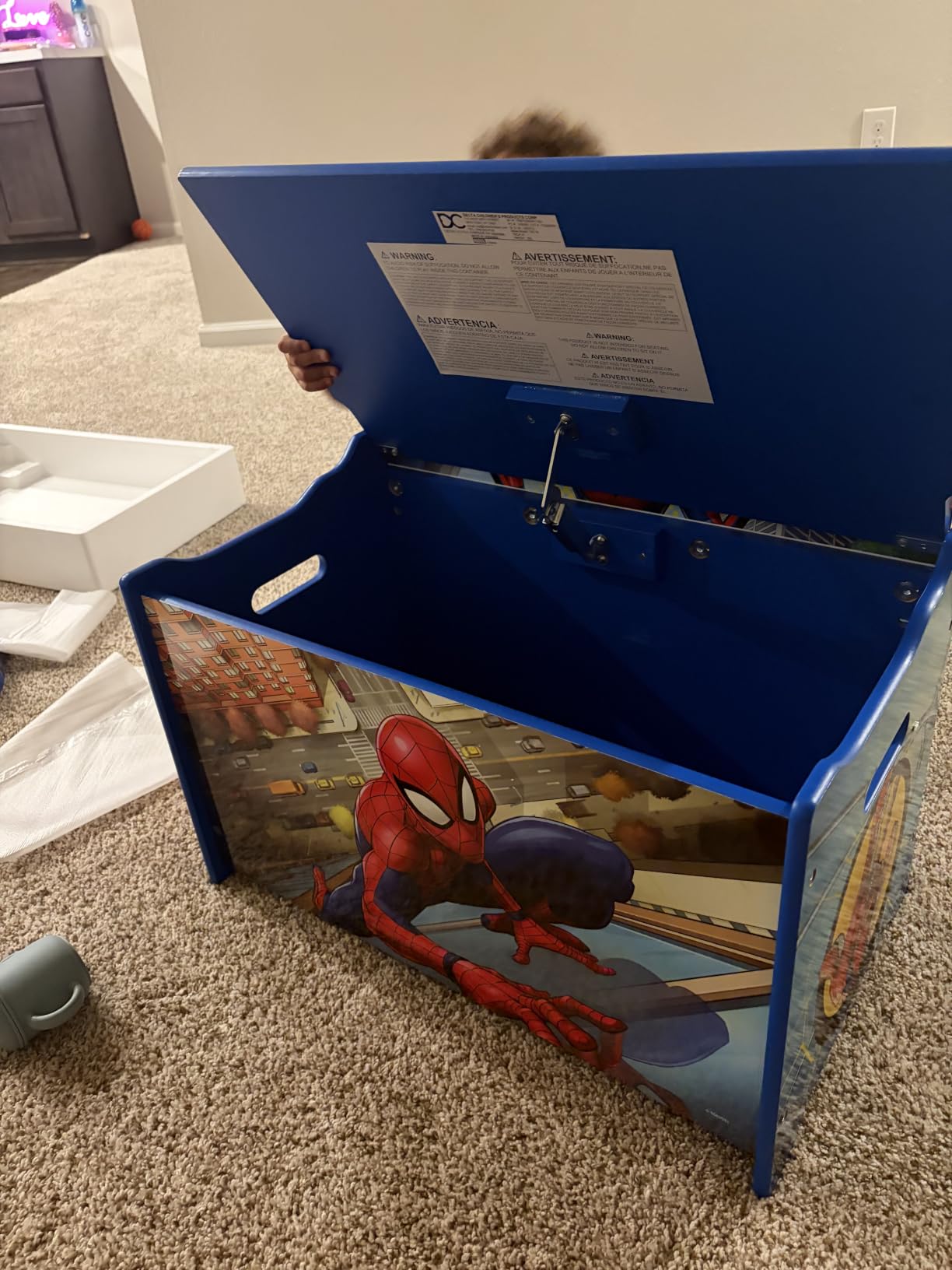 Delta Children Deluxe Toy Box, Disney/Pixar Cars customer photo 2