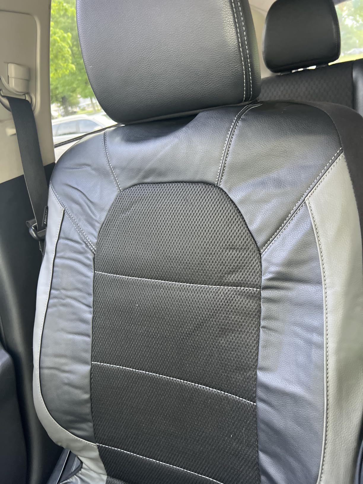CAR PASS Leather and 3D Air Mesh Universal Fit Car Seat Covers, for Sedans,Trucks,Suvs,Airbag Compatible,Zipper Design and Reserved Opening Holes for Headrest(Full Set, Black and Black) customer photo 2