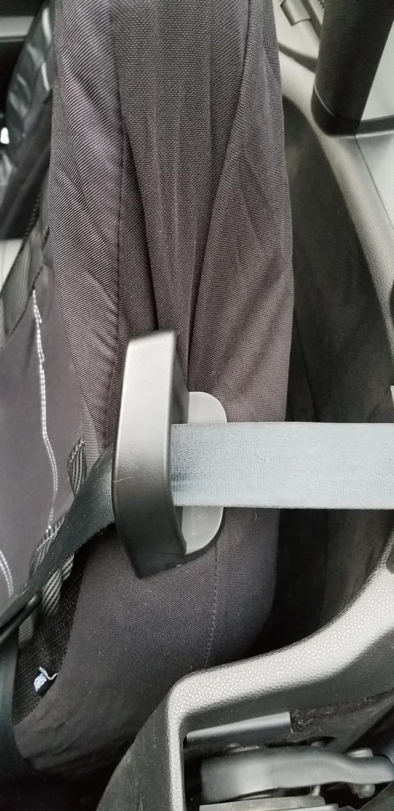 PIC AUTO Car Seat Covers - High Back Front Sports Carbon Fiber & Mesh Design Seat Covers, Automotive Seat Covers, Universal Fit for Most Cars, Airbag Compatible (Black) customer photo 2