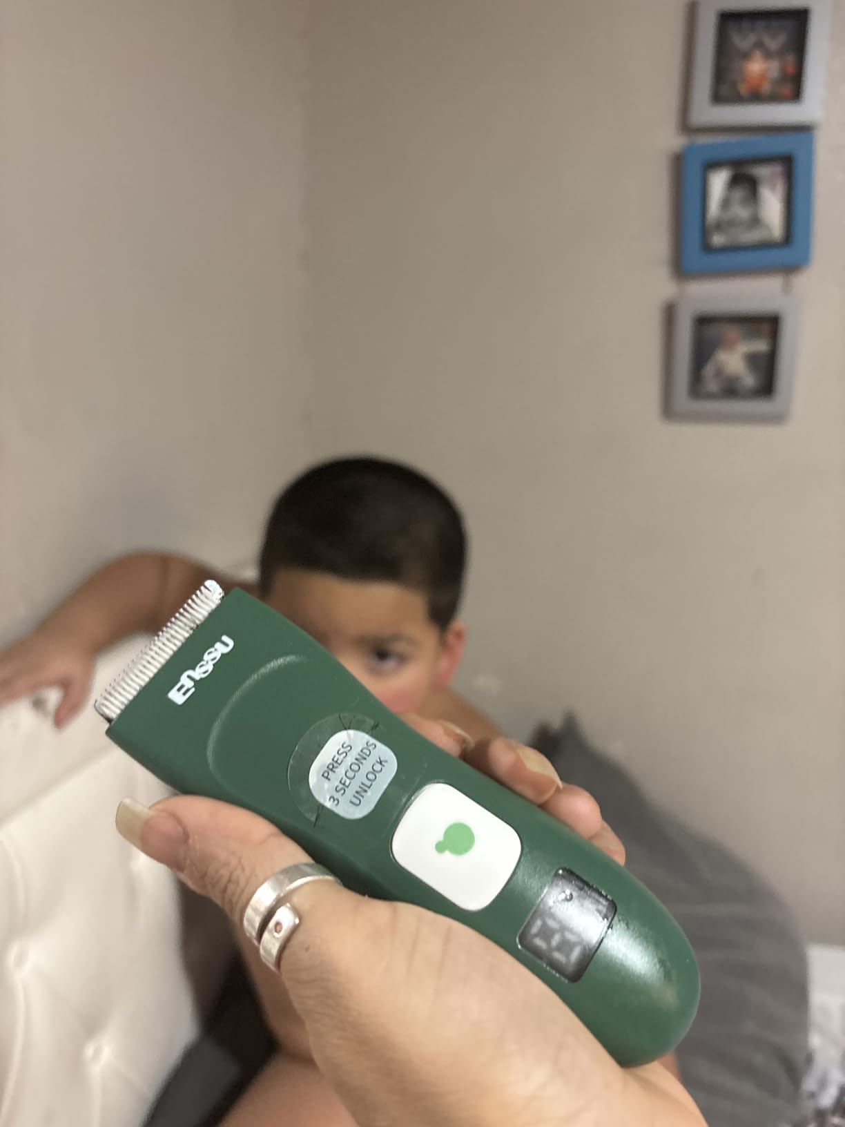 ENSSU Baby Hair Clippers Lower Noise Hair Clippers for Kids/Children customer photo 2