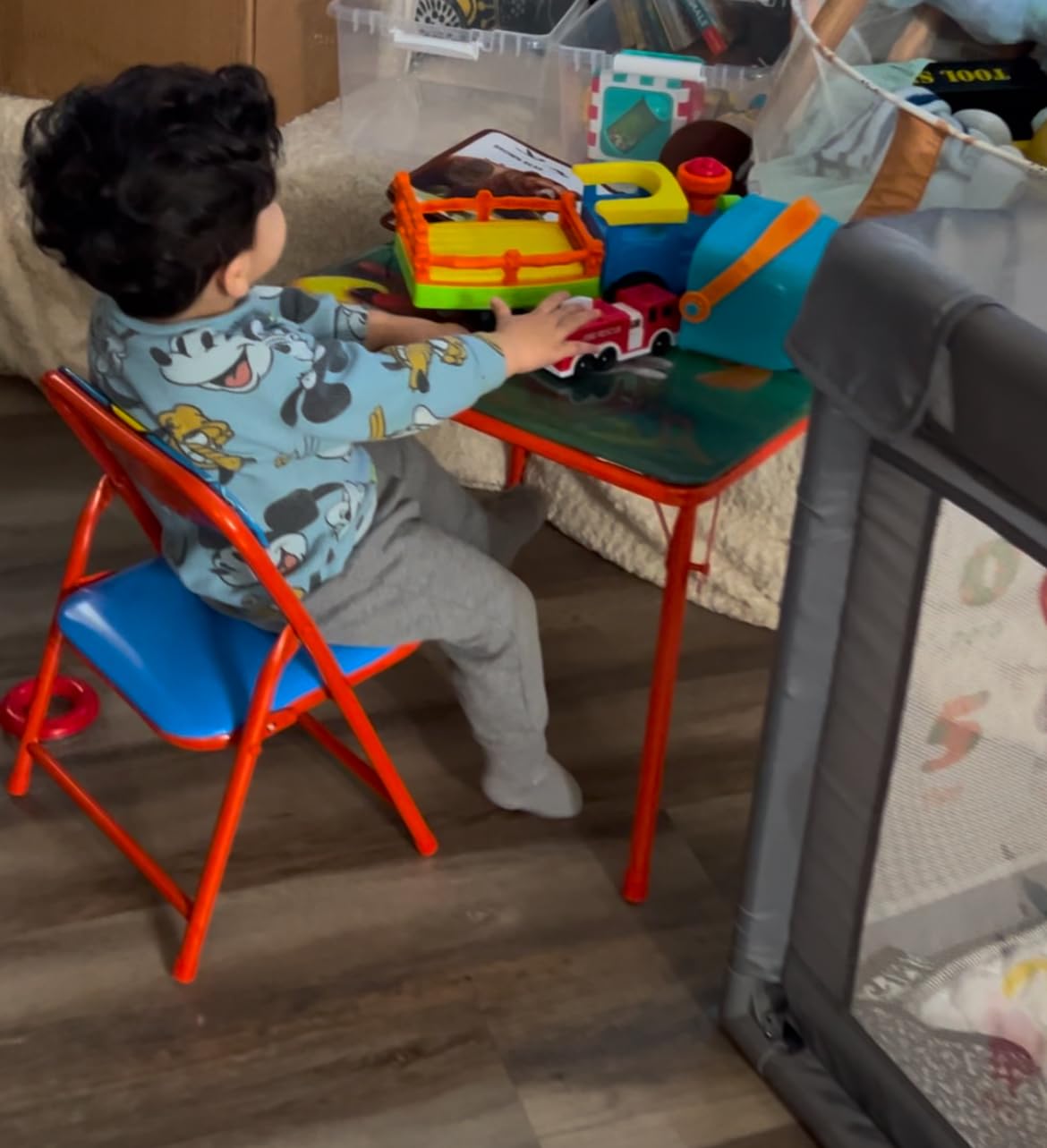 Mickey Mouse Table & Chair Set for Toddlers 24-48M, Includes 1 Table & 1 Chair [Amazon Exclusive] Table: 20