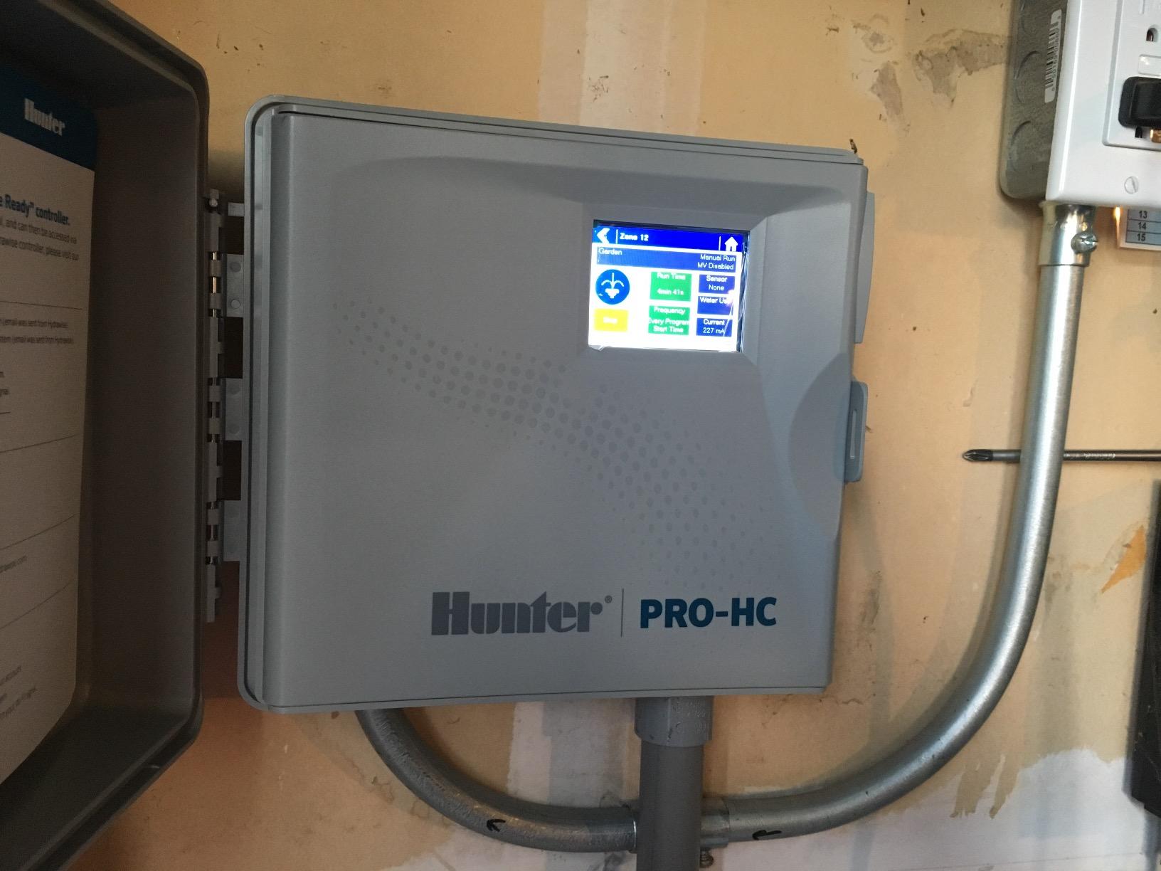 Hunter PRO-HC WiFi Sprinkler Controller, 24 Zone Smart Irrigation Timer customer photo 1