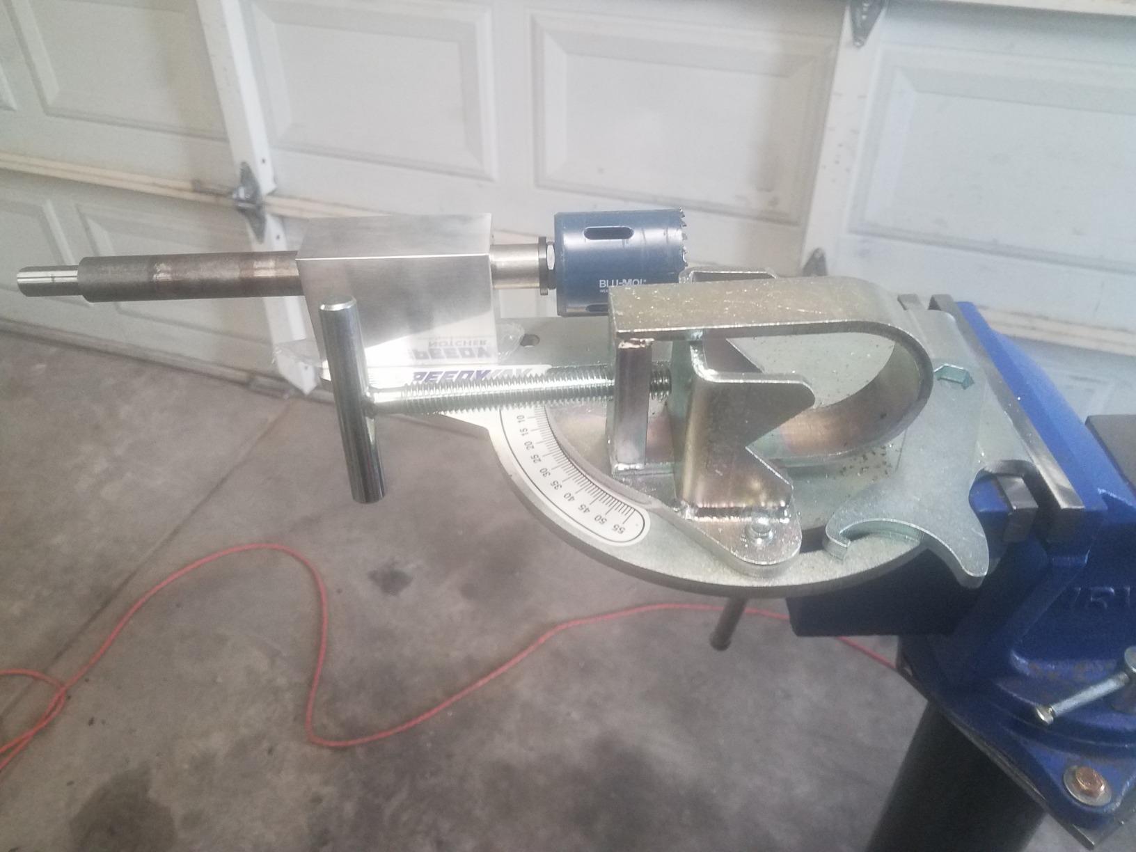 Tube Notcher 9/16-2in Pipe Notcher 40-90 Degree Hole Saw Tool customer photo 1