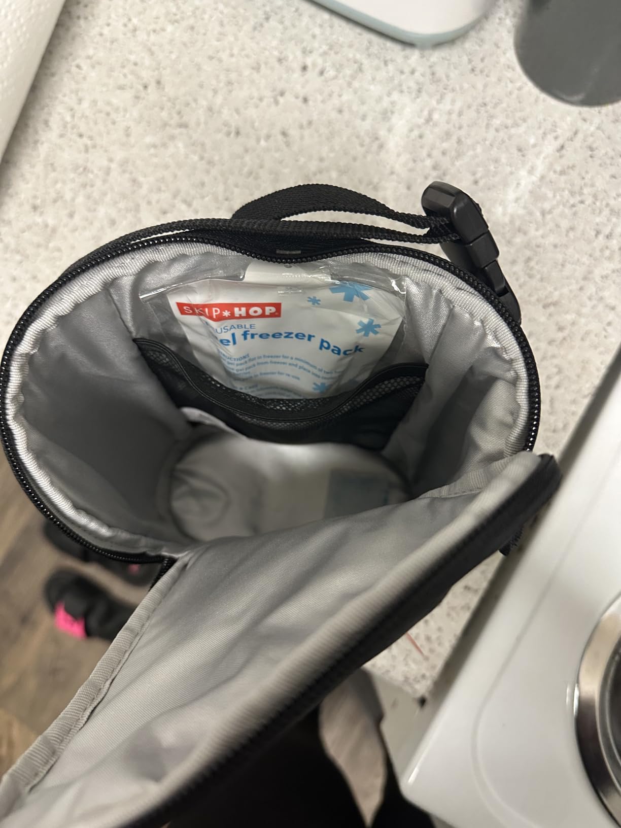Skip Hop Baby Bottle Bag, Grab & Go, Grey Melange, 6.75x3.5x9 Inch (Pack of 1) customer photo 1