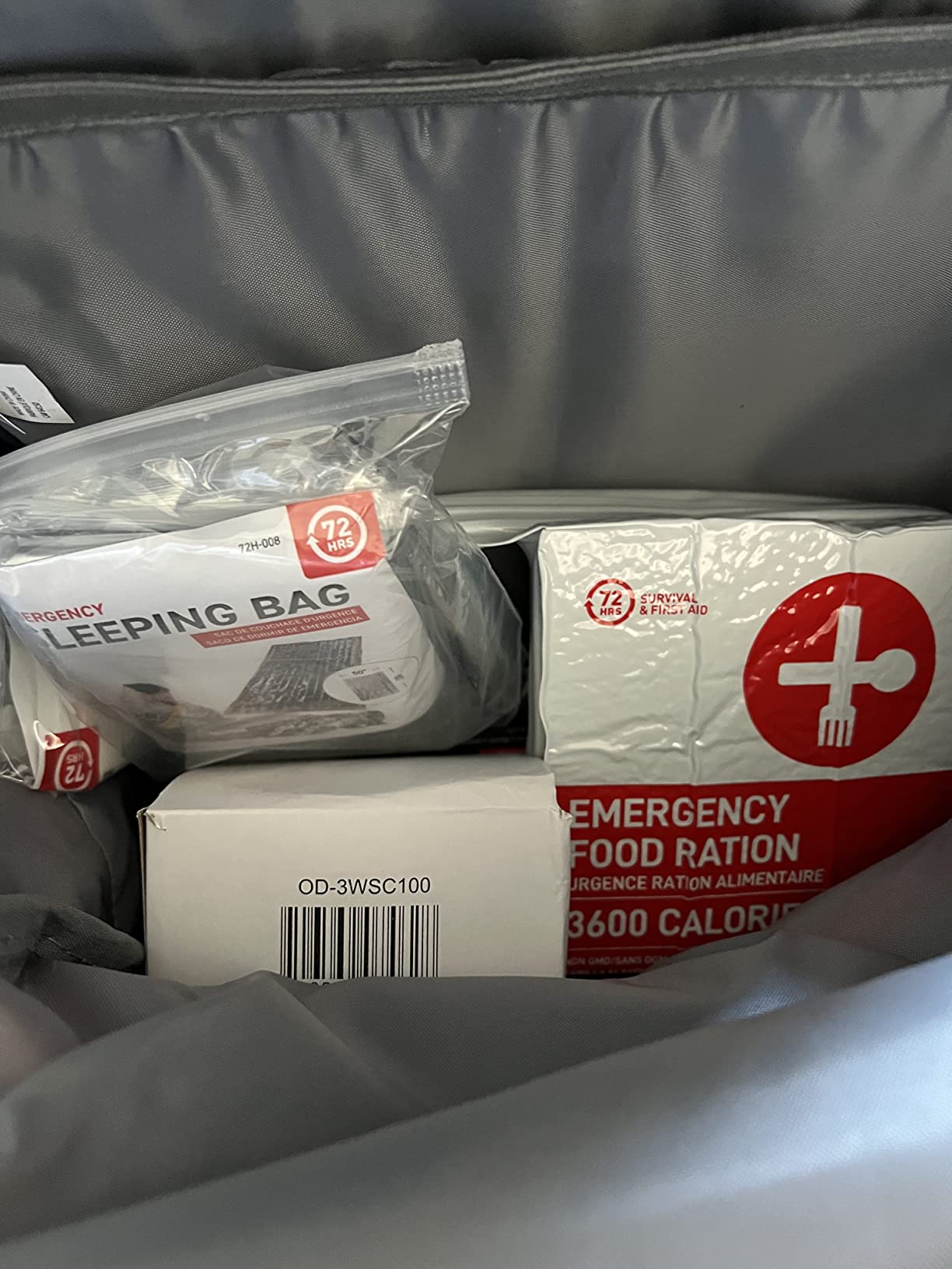 72 HRS Deluxe Emergency Survival Kit - Heavy Duty 72 Hour Bag Survival Kit for Earthquake, Hurricane, Tsunami, Winter, Blackout - Includes Emergency First Aid Kit, Water, Food customer photo 2