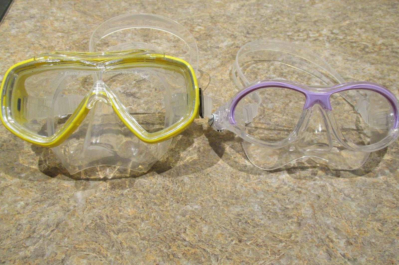 Cressi Kids Comfortable Silicone Mask with Adjustable Strap, for Snorkeling and Pool - for Children 5 to 10 Years Old - Moon: Made in Italy customer photo 1