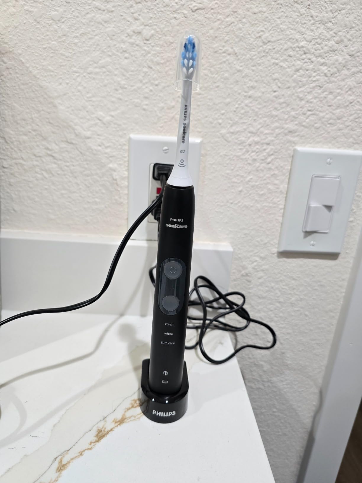 Philips Sonicare 5100 Rechargeable Electric Toothbrush, 1 Brush Head, White customer photo 2