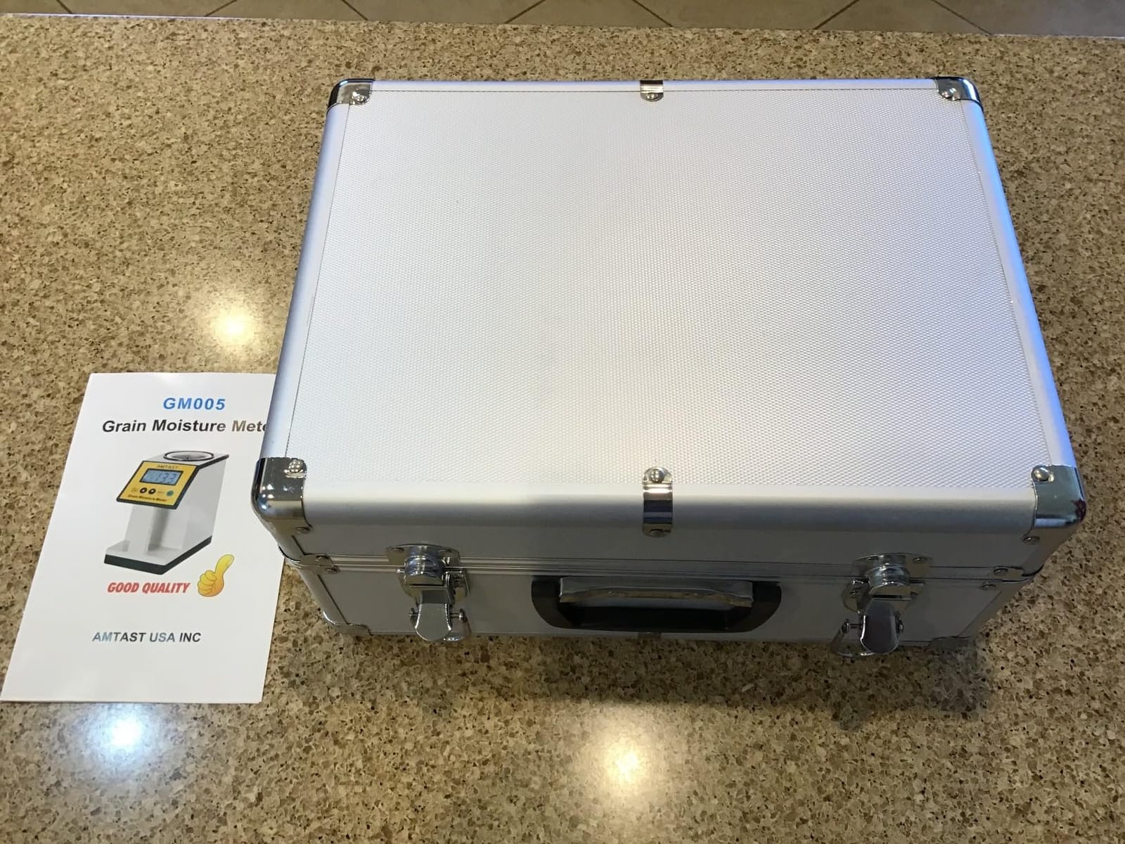Portable Grain Moisture Meter Seed Humidity Tester for 22 Crops | Temp Compensation, Wide Range Error Correction, Clear LCD Screen (Model AMT155) customer photo 2