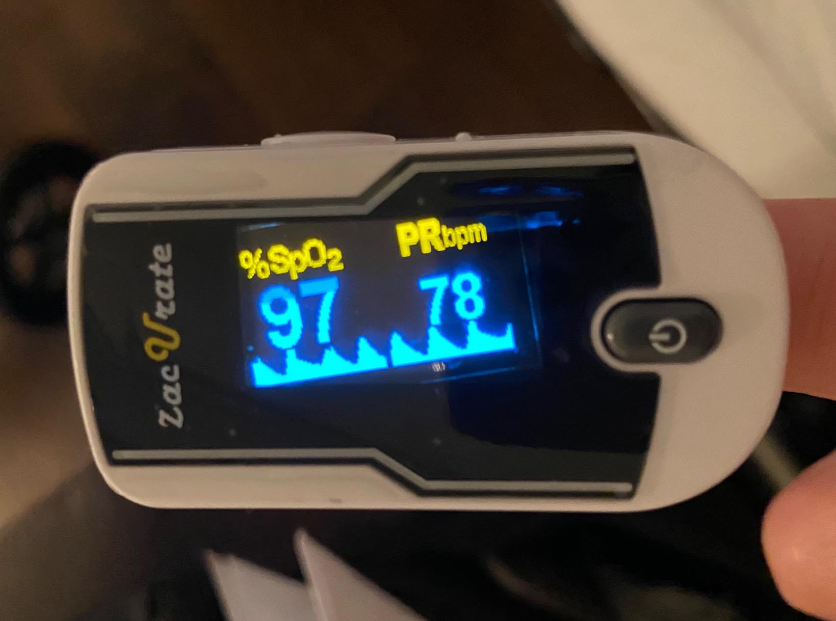 Zacurate 500E-B Wireless Bluetooth Fingertip Blood Pulse Oximeter Monitor with FREE App, SpO2, Heart Rate, Plethysmograph, and Perfusion Index Finger Oxygen Sensor Meter customer photo 1