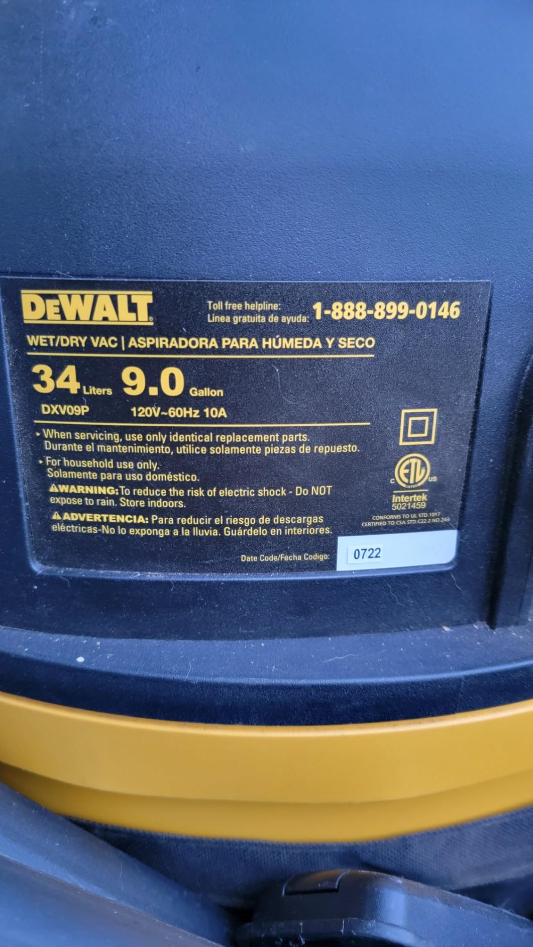 DEWALT Wet and Dry Vacuum 9 Gallon Poly Wet/Dry Vac Yellow Shop Vacuum 5 HP Strong Suction for Jobsite, Workshop 3 in 1 Multi Functions Model: DXV09P customer photo 1