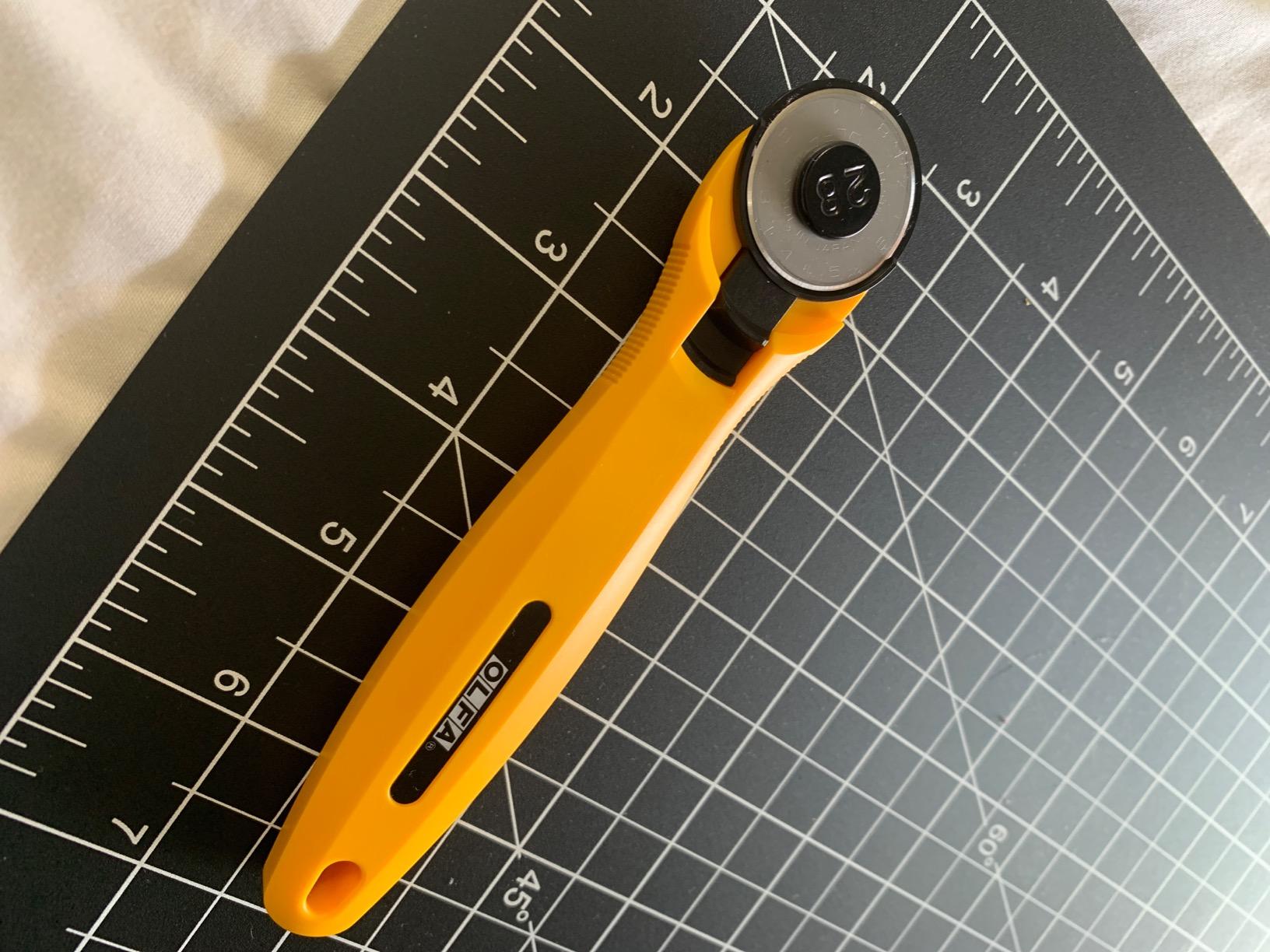 OLFA 28mm Quick-Change Rotary Cutter (RTY-1/C) - Tungsten Steel Blade customer photo 2
