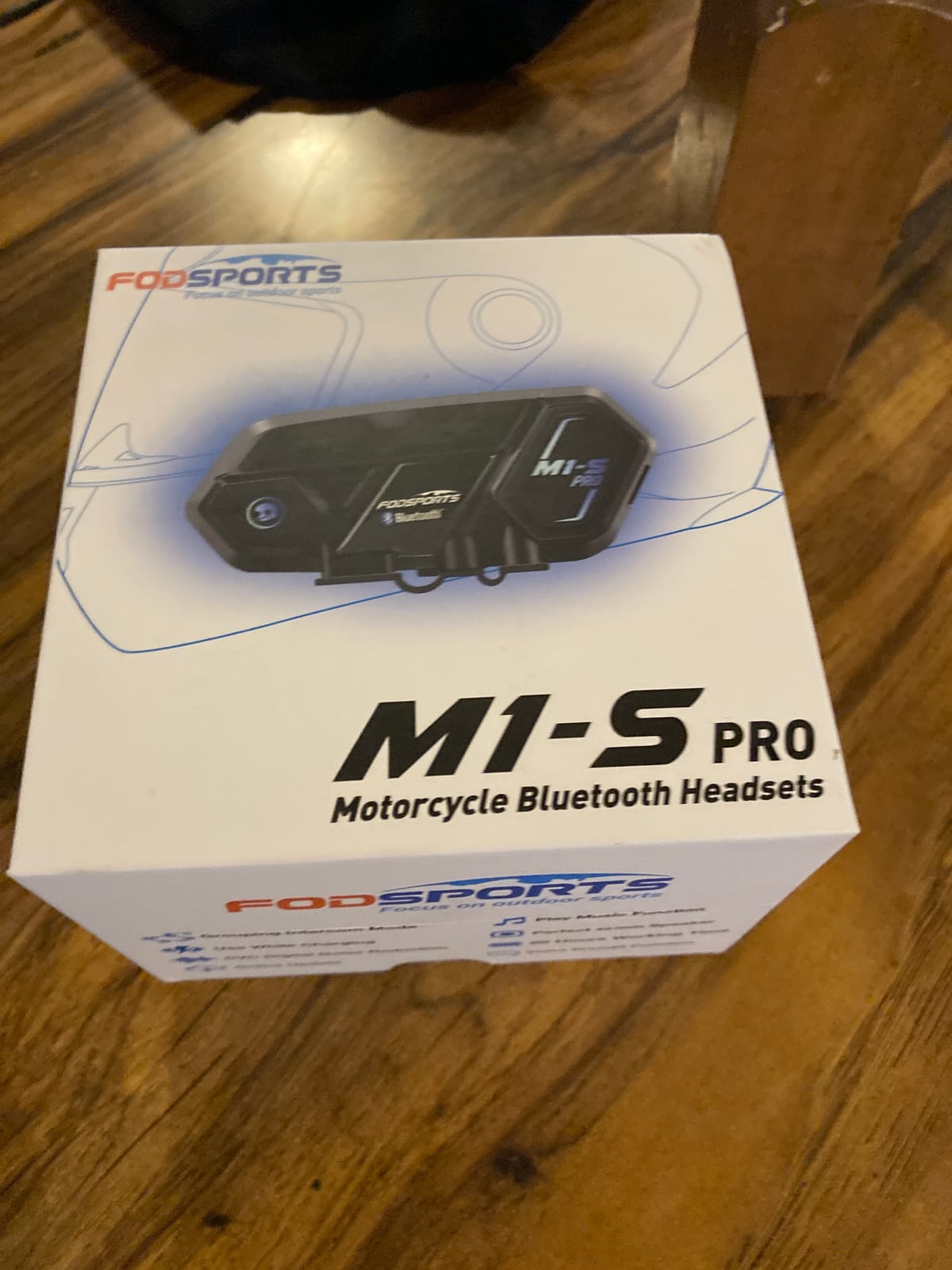 Fodsports Motorcycle Bluetooth Intercom, Music Sharing, M1S Pro 2000m 10 Riders Group Helmet Communication System Headset Universal Wireless Interphone (Waterproof/Handsfree/Stereo Music/GPS/2 Mic) customer photo 1