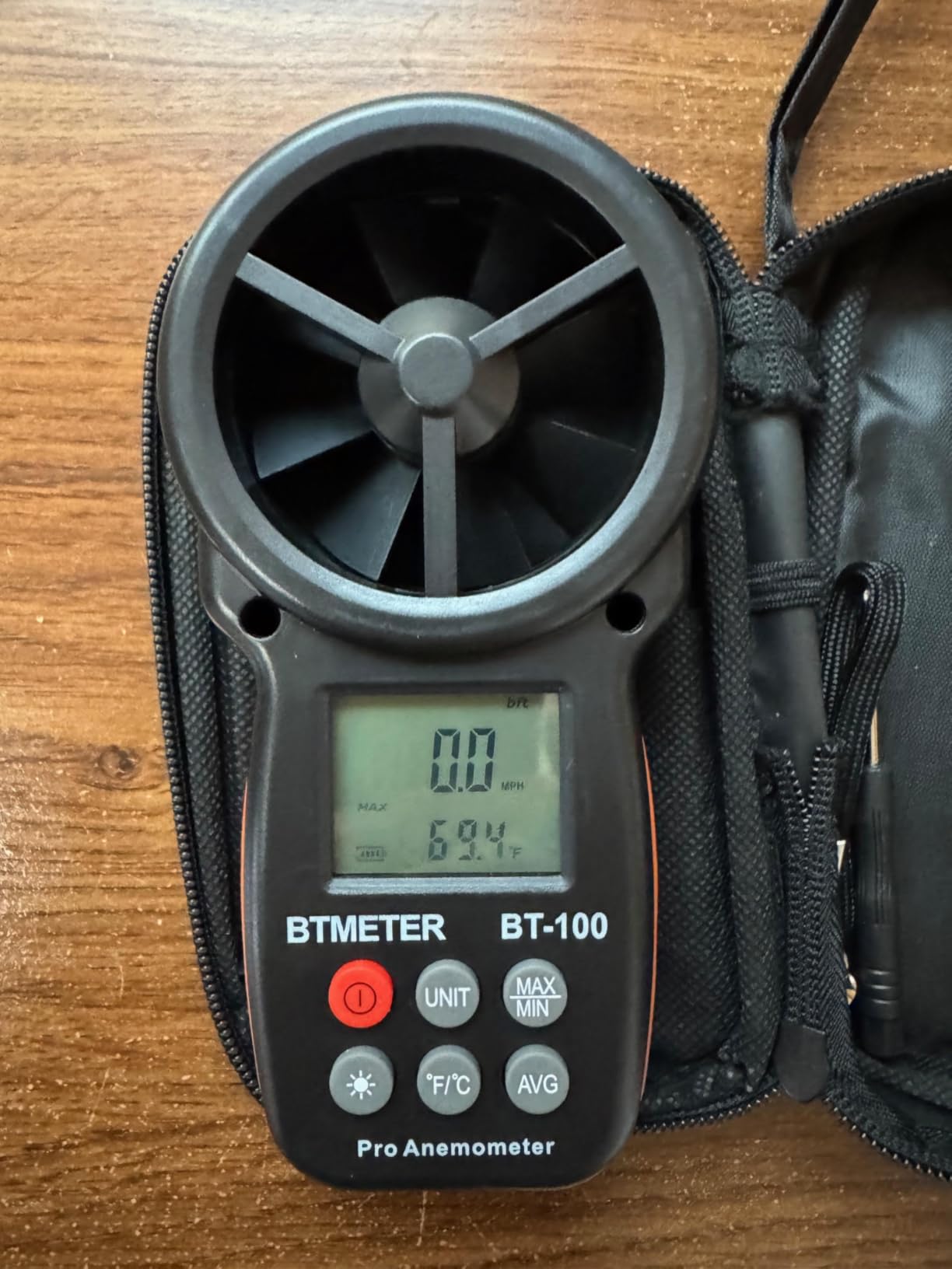 BTMETER BT-100 Handheld Anemometer, Digital Wind Speed CFM Meter Gauge Air Flow Velocity Tester for HVAC Shooting Drone customer photo 1
