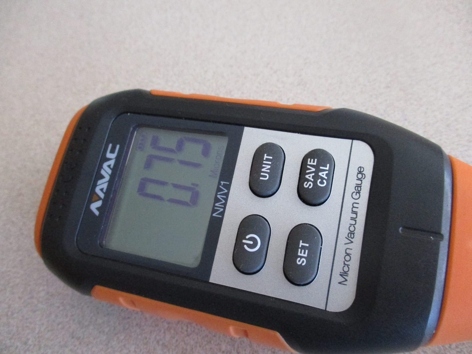 NAVAC NMV1 Micron Vacuum Gauge - HVAC Digital Vacuum Gauge with Level Alarm and Leakage Warnings - Large Backlit Display customer photo 1