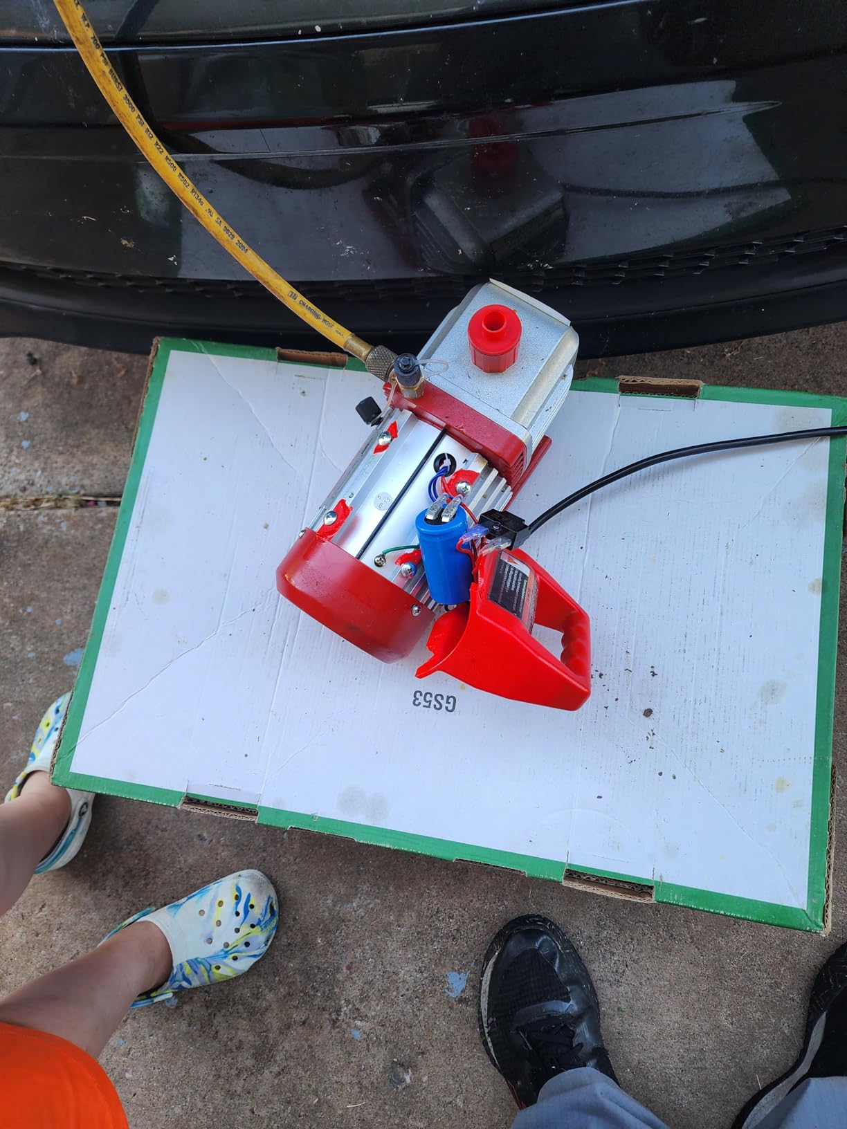 VIVOHOME 110V 1/3 HP 4 CFM Single Stage Rotary Vane Vacuum Pump and R134a AC Manifold Gauge Set Kit customer photo 2