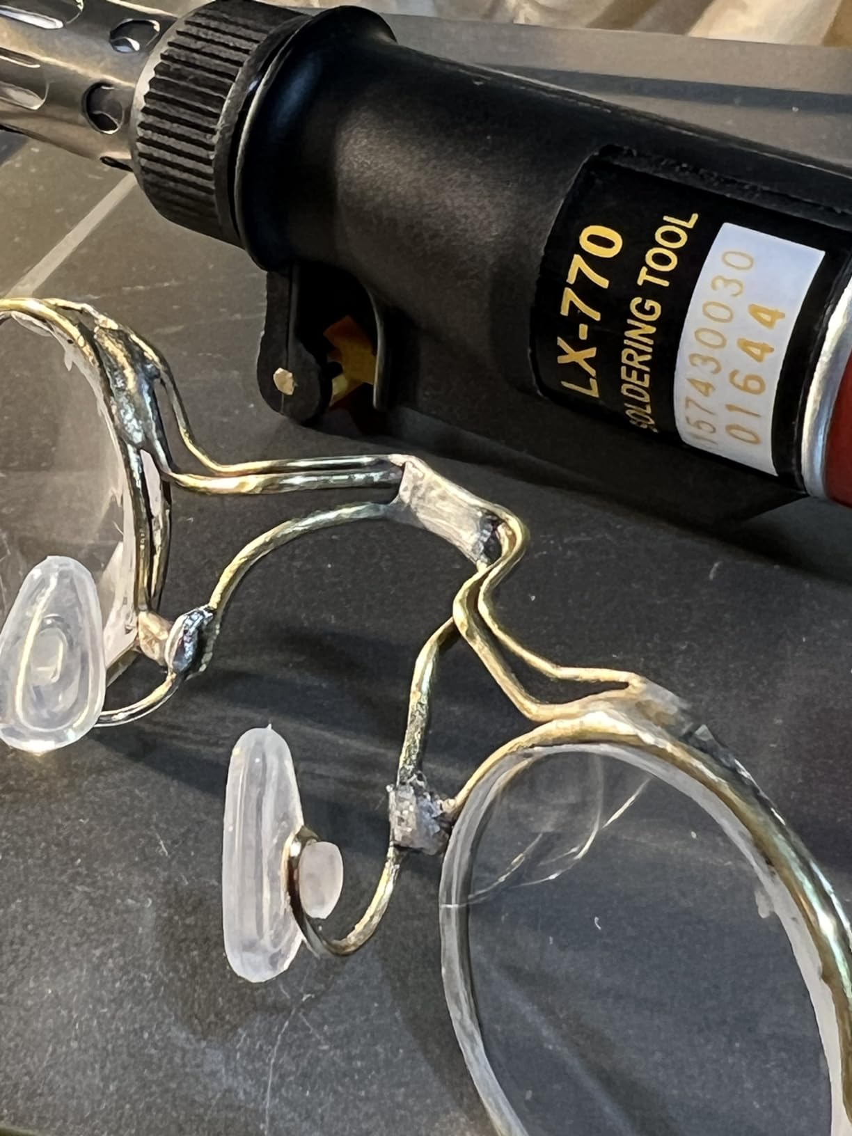 LEXIVON Butane Soldering Iron Multi-Purpose Kit, Cordless Self-Igniting Adjustable Flame 7-Tip Set, Pro Grade 125-Watt Equivalent (LX-770) customer photo 2