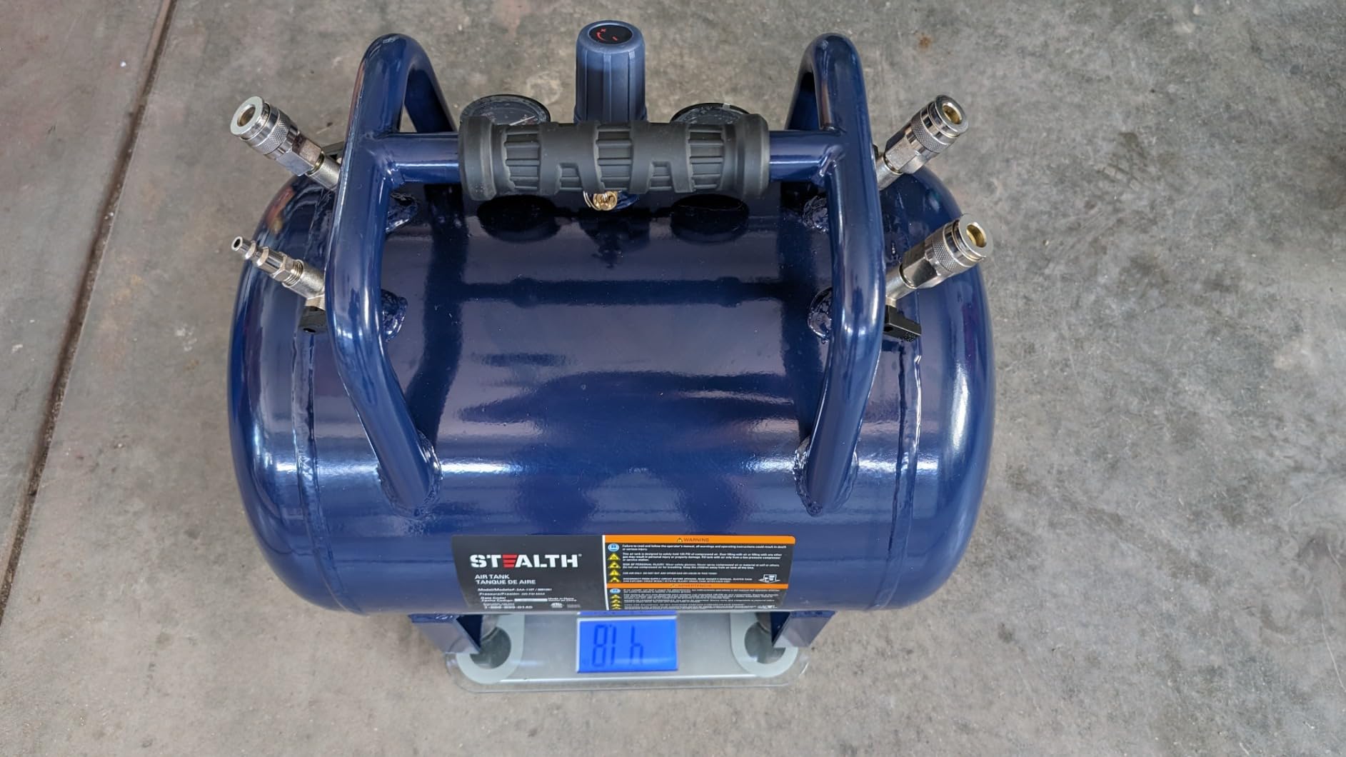 STEALTH Air Tank, High-Pressure 10-gallon Air Tank with Maximum 225PSI Pressure, 5 Quick Connect Couplers, Rubber Reinforced Handle Design (Blue, SAA-110T) customer photo 2