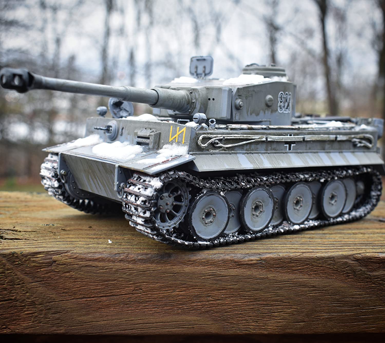 Airfix Model Tank - A1361 T34-85 112 Factory Production, Plastic Model Kits for Adults & Kids, 1:35 Scale, Skill Level 3, WW2 Theme Military Models, World War 2 Tanks customer photo 1