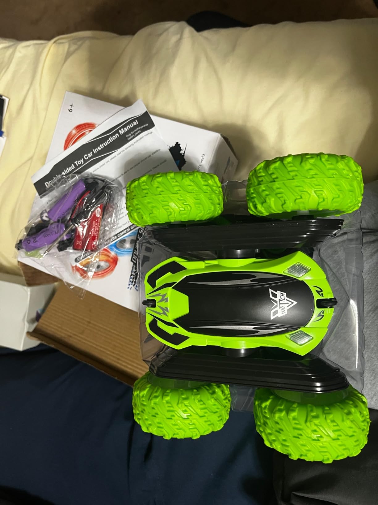 KKONES Remote Control Car, 2.4GHz Double Sided 360° Flips RC Stunt Car customer photo 1