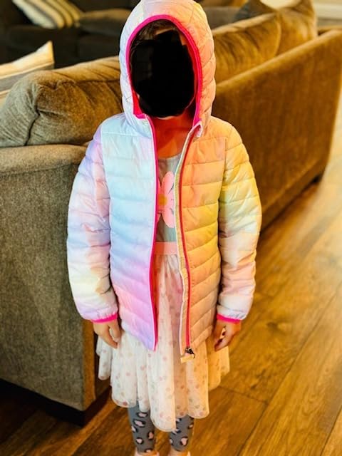 Amazon Essentials Girls and Toddlers' Lightweight Water-Resistant Packable Hooded Puffer Jacket customer photo 2