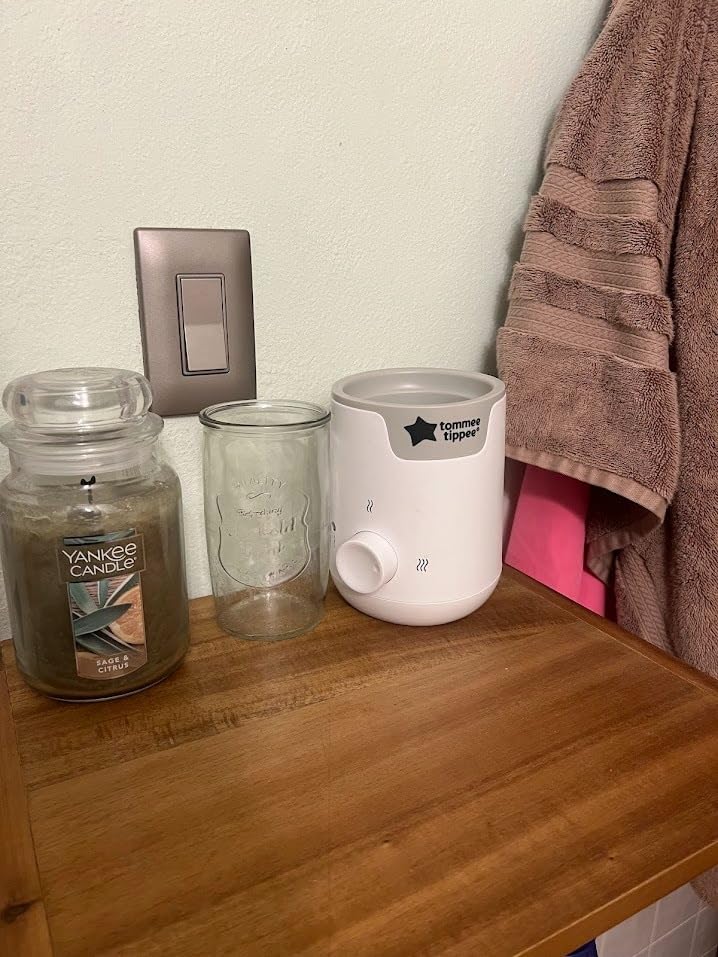 Tommee Tippee Easiwarm Bottle Warmer, Automatic Timer, One-Dial | Warms Breast Milk & Formula Bottles to Temperature in Minutes, White customer photo 1