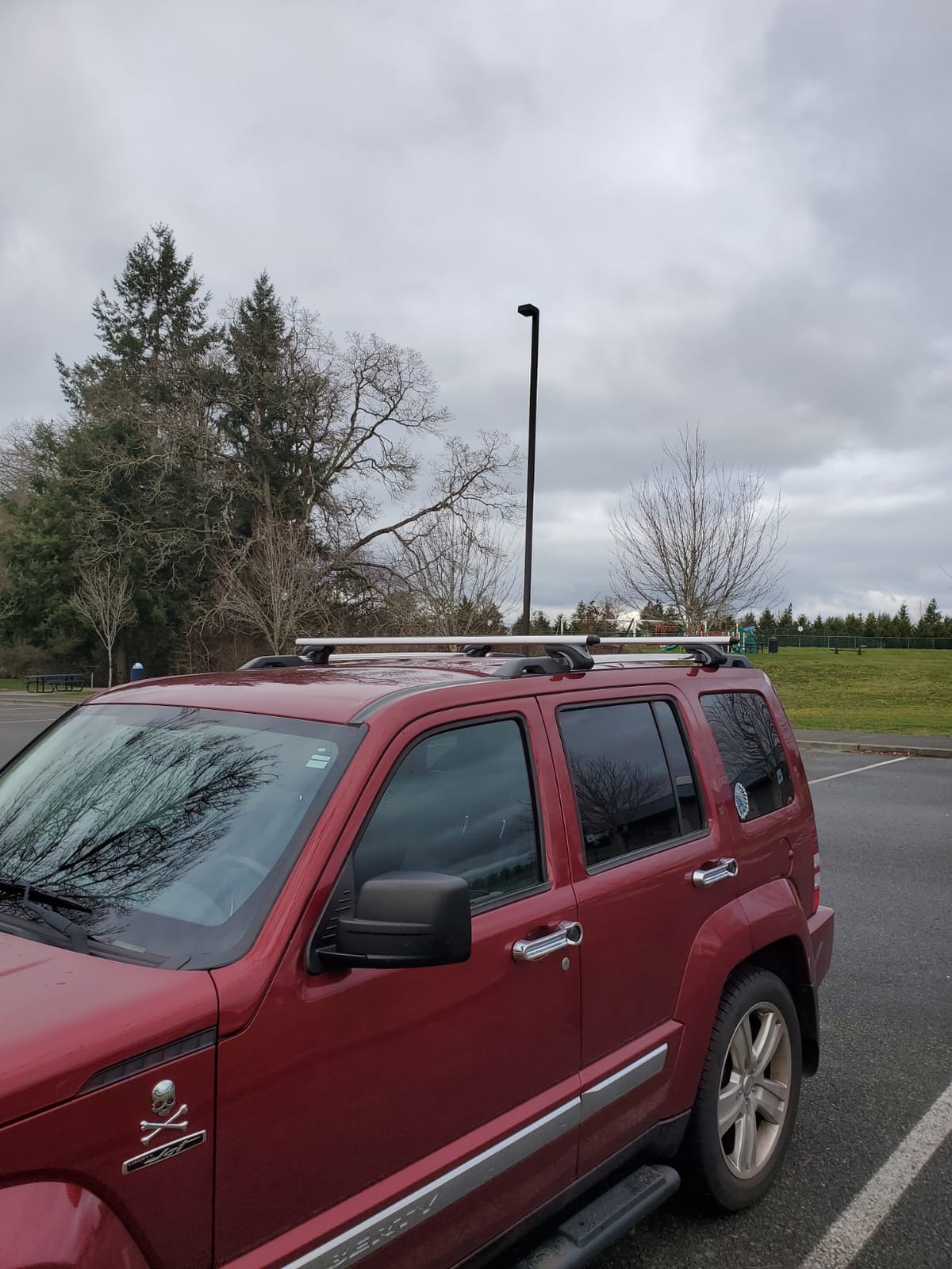 Aero Aluminum Universal 56'' Roof Rack Cross Bars, Existing Raised Side Rail with Gap -200 lbs Load Capacity customer photo 2