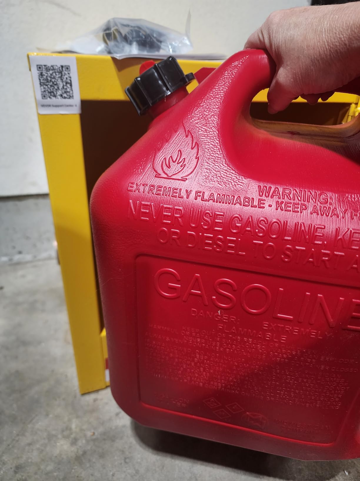 VEVOR Flammable Cabinet, 18