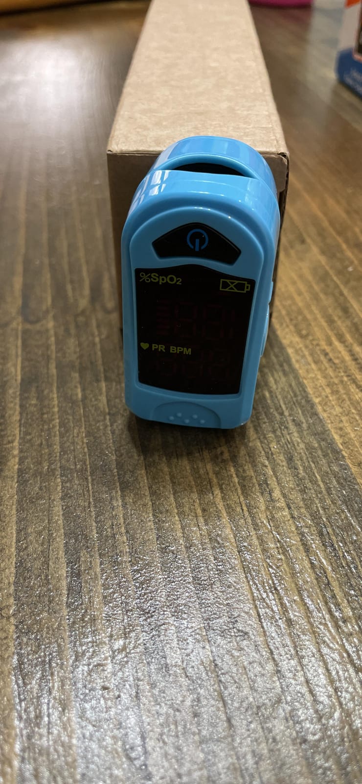 Carex Finger Pulse Oximeter Oxygen Saturation Monitor - Pulse Ox Fingertip o2 Monitor for Pediatric and Adult - Comes with a Lanyard customer photo 2