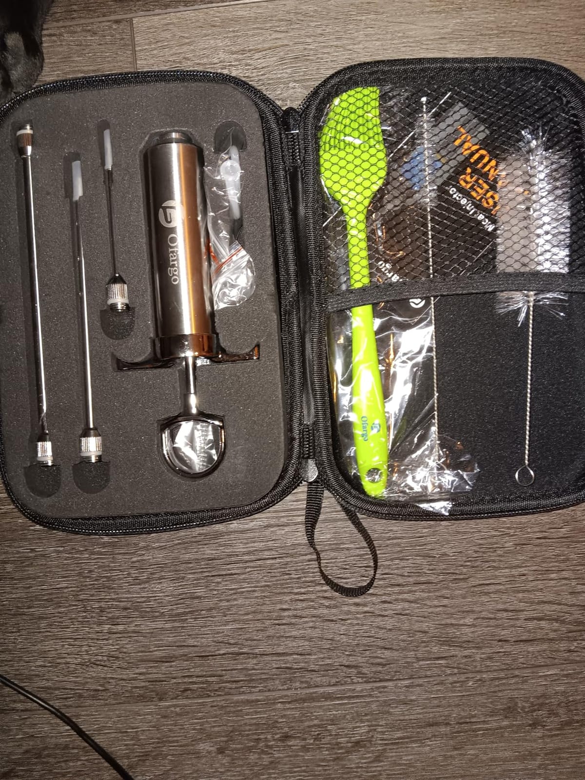 Meat Injector for Turkey, Brisket, Pork Butt, Chickens, Large Cuts of Meat customer photo 1