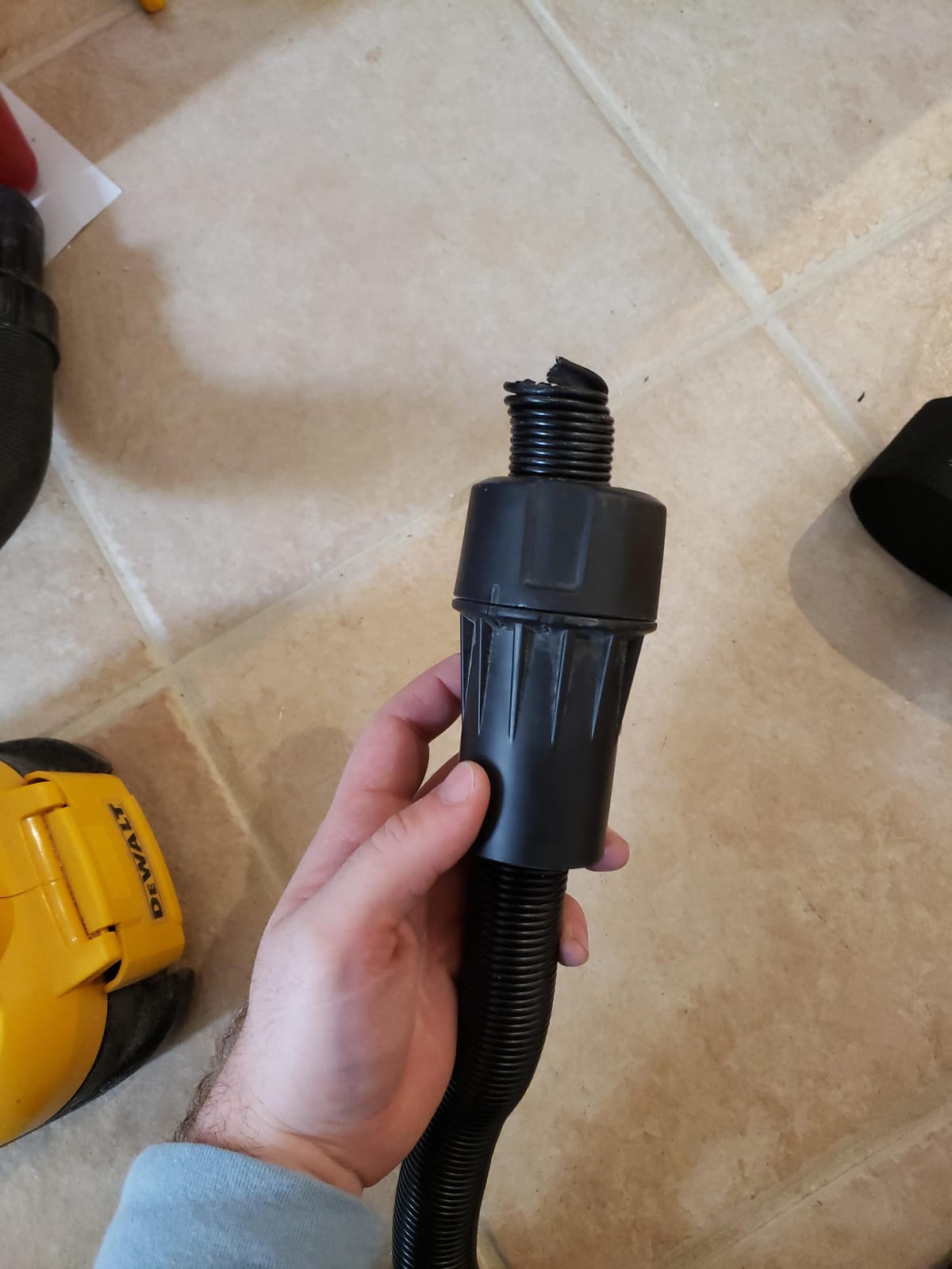 DEWALT 20V MAX Dust Extractor, Brushless, Universal, Tool Only (DWH161B) customer photo 2