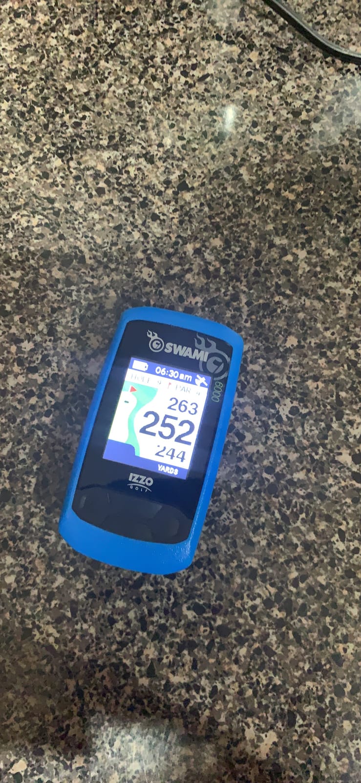 Izzo Swami Golf GPS Rangefinder - Color Display & Scorekeeper customer photo 1
