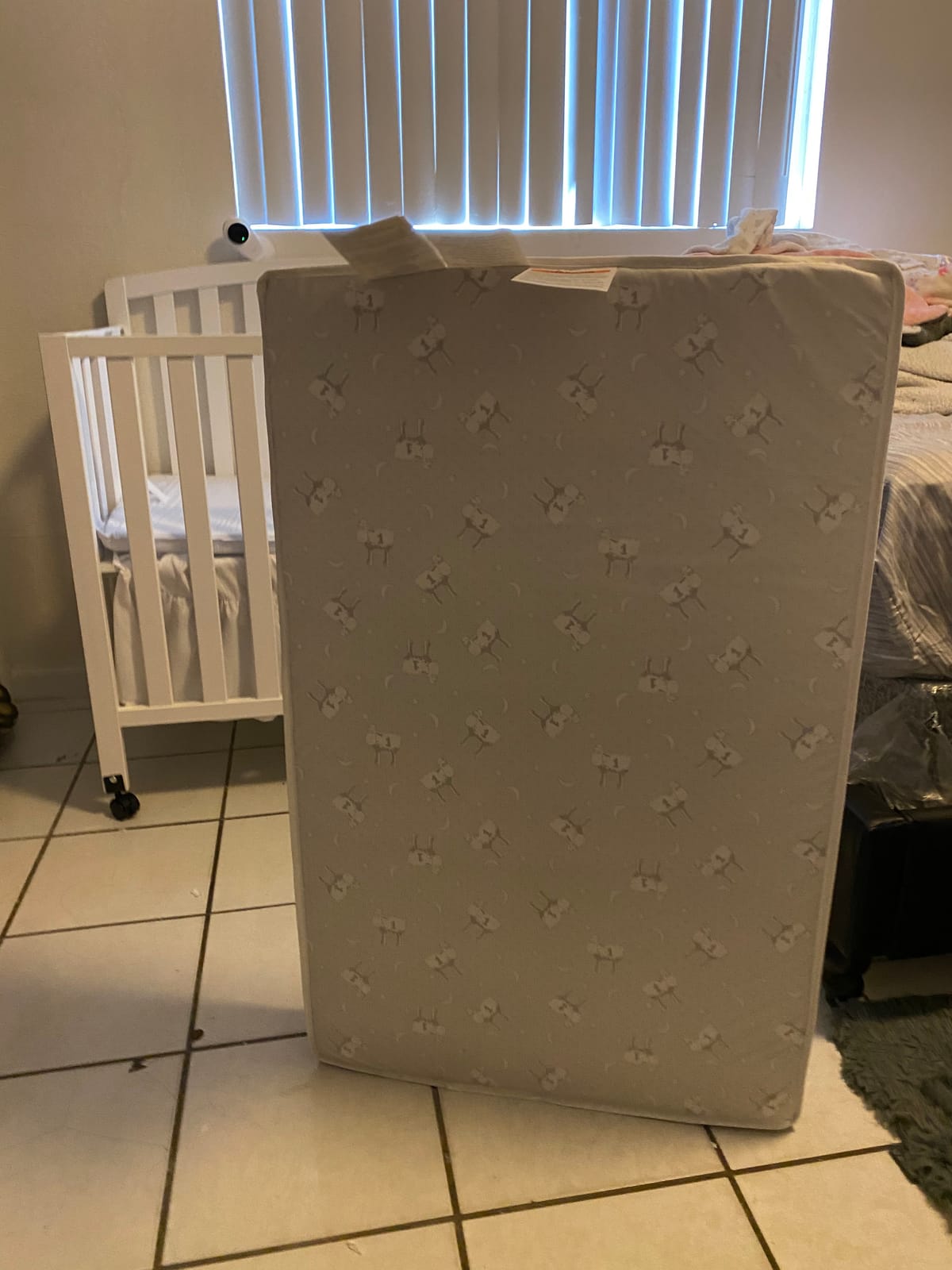 Delta Children Serta SleepTrue Mini Crib Mattress, Premium Sustainably Sourced Fiber Core, Hypoallergenic & Waterproof Cover, Greenguard Gold Certified - Made in USA, White customer photo 2