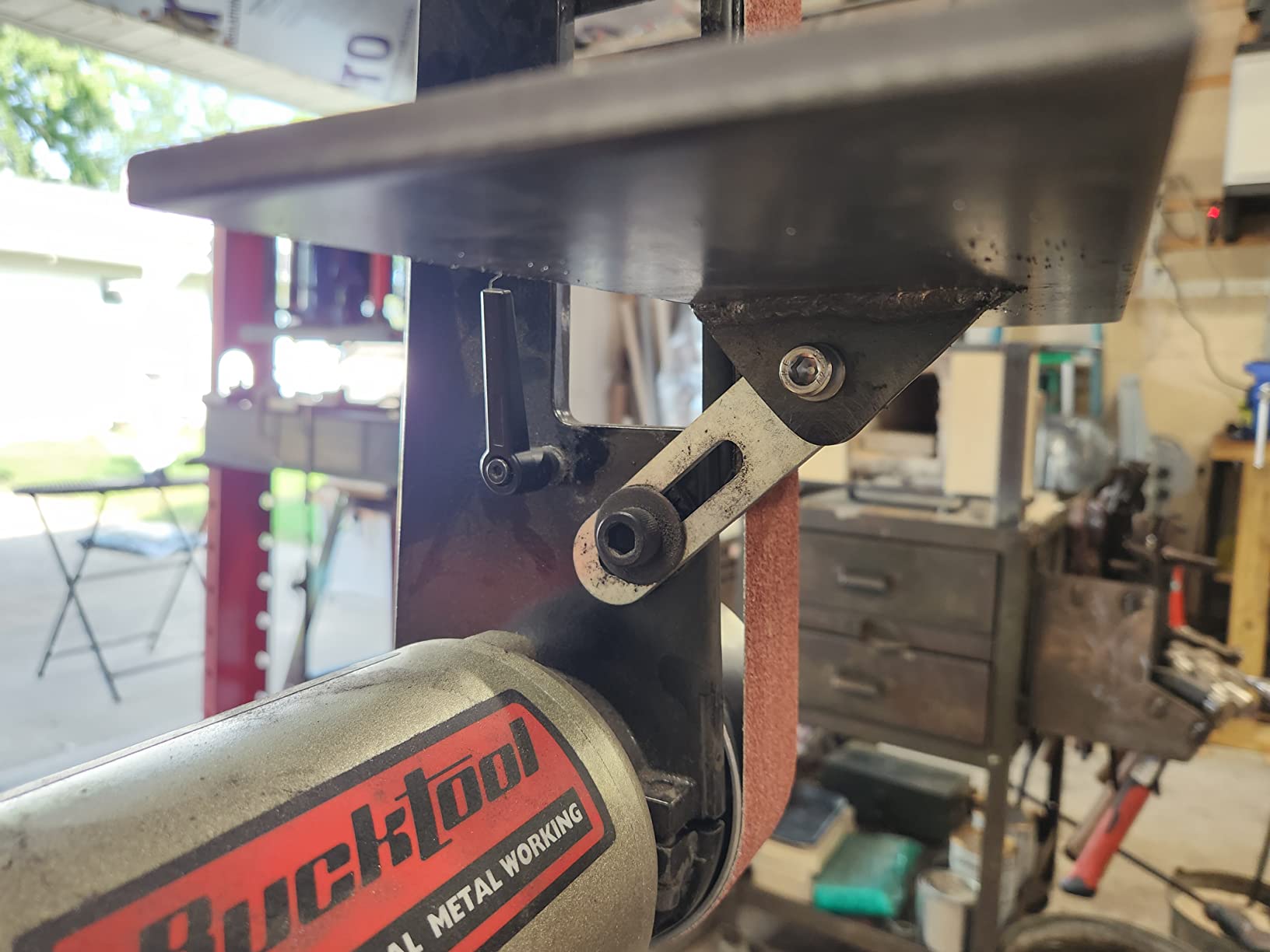 BUCKTOOL 2x42