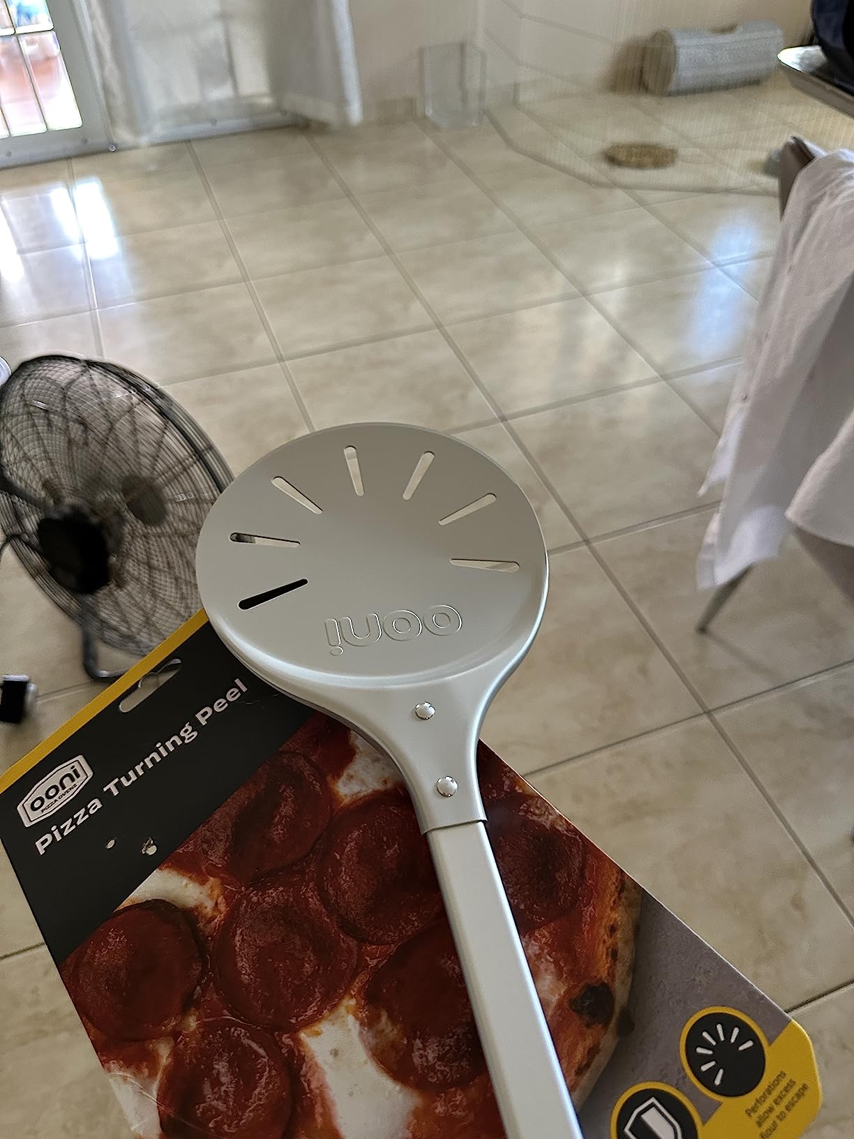 ooni Pizza Turning Peel - 7 Inch Aluminum Perforated Pizza Peel, Lightweight Metal Pizza Turner with Long Handle, Pizza Tools, Pizza Oven Accessories customer photo 2