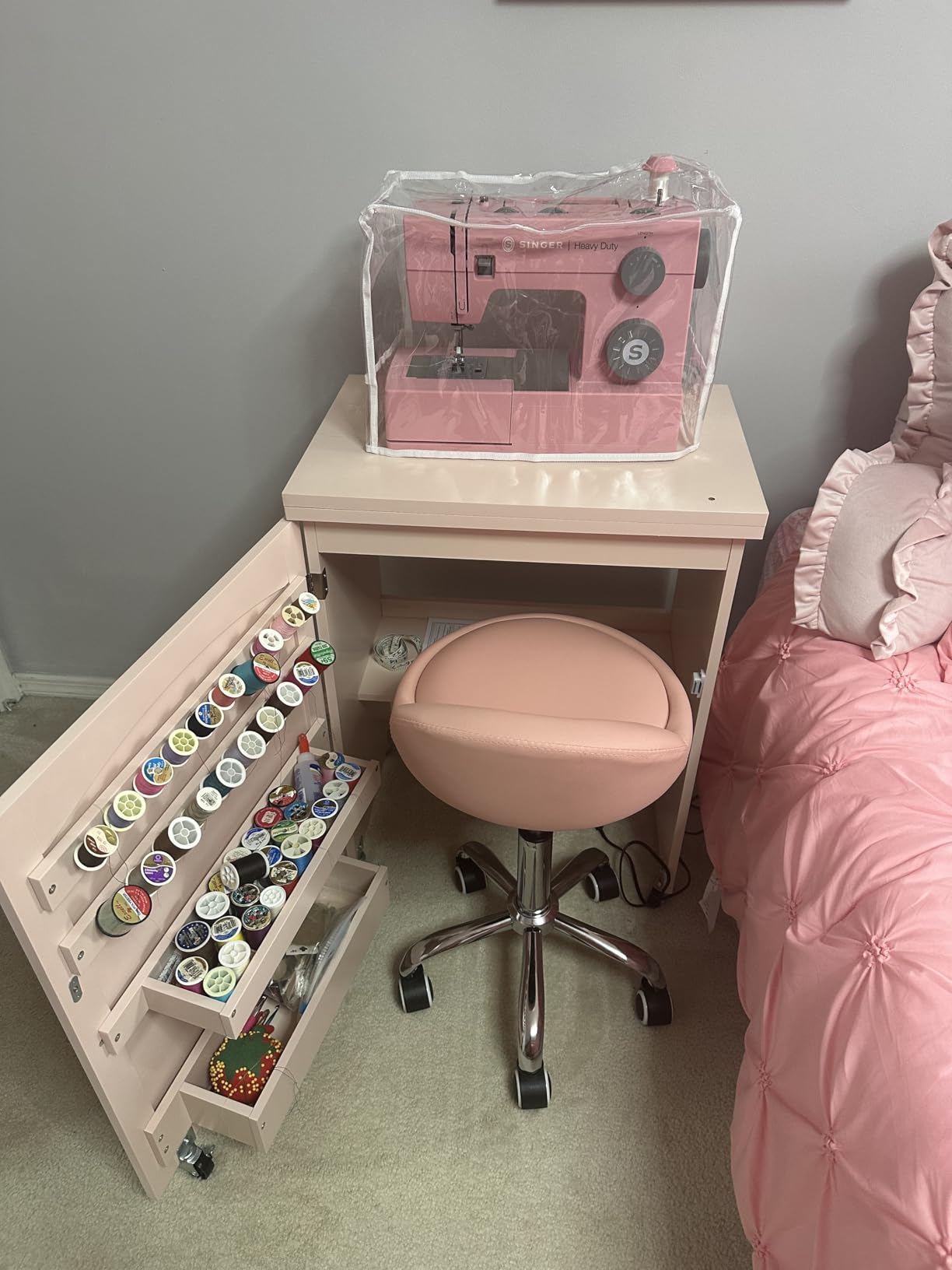 KKTONER PU Leather Round Rolling Stool with Back Rest Height Adjustable Swivel Drafting Work SPA Task Chair with Wheels Pink customer photo 2