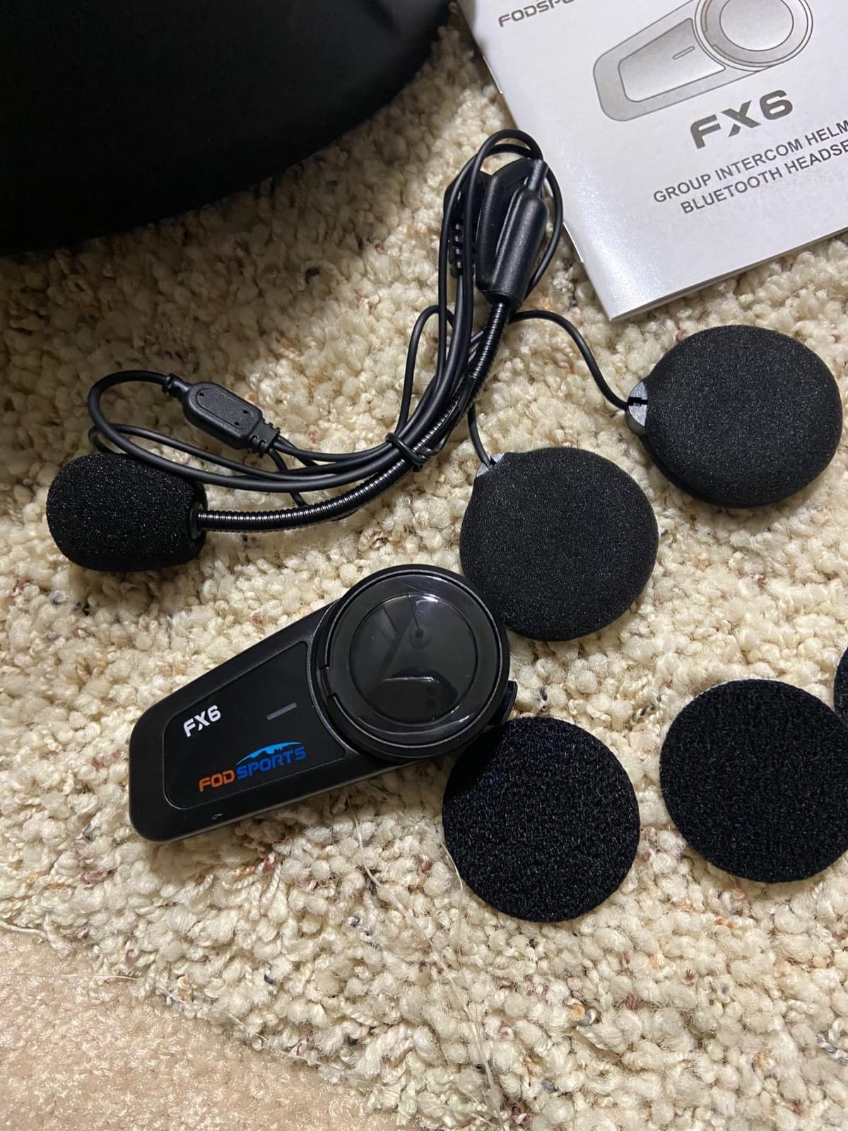 Fodsports FX6 Motorcycle Bluetooth Headset, 6 Riders Group Motorcycle Intercom Bluetooth, 1000M Motorbike Helmet Communication Systems/Voice Command/Universal Pairing/FM Radio(2 Pack) customer photo 2
