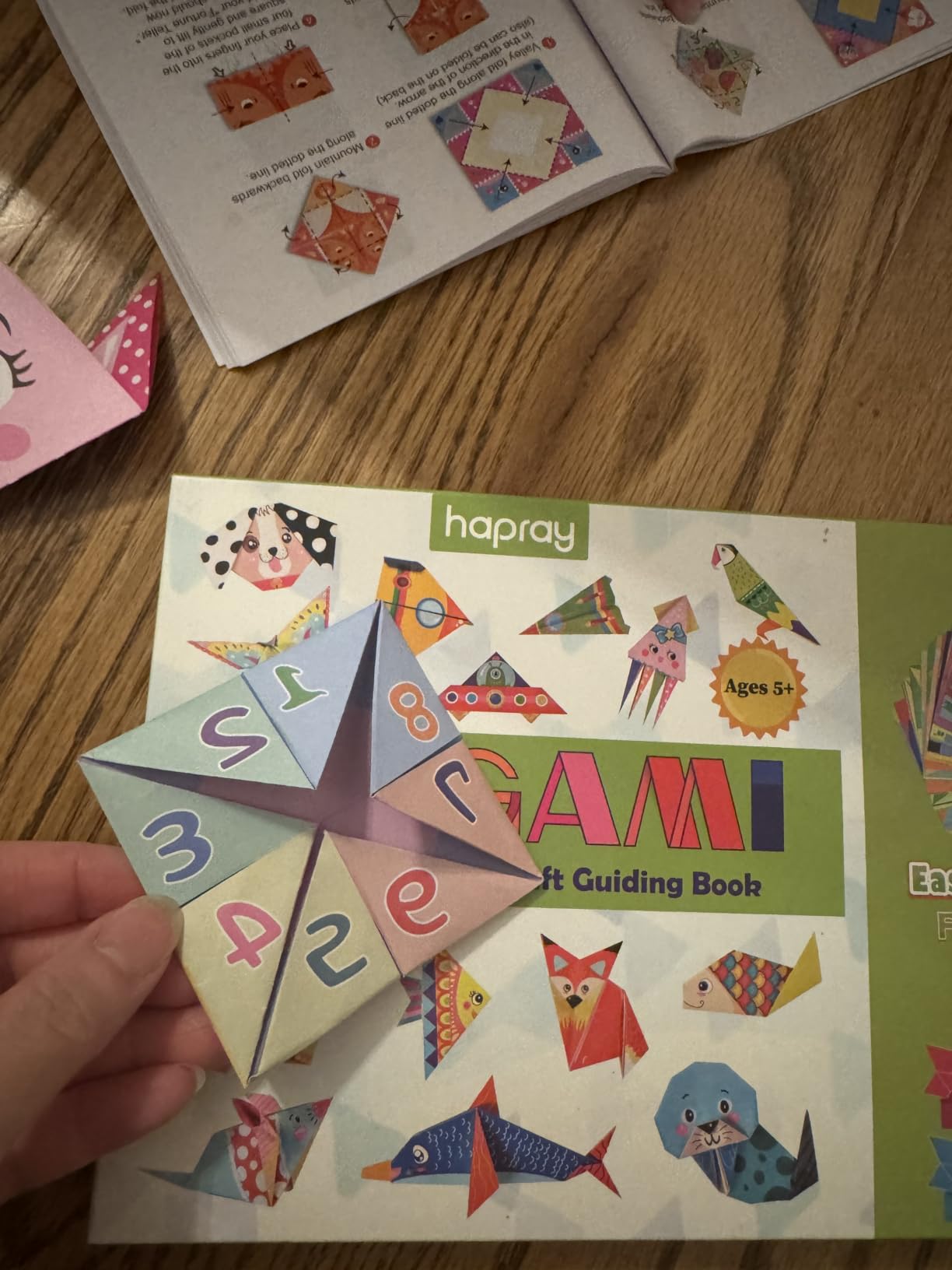 hapray Origami Kit for Kids 5-12, 152 Origami Paper Kit with Origami Book customer photo 2
