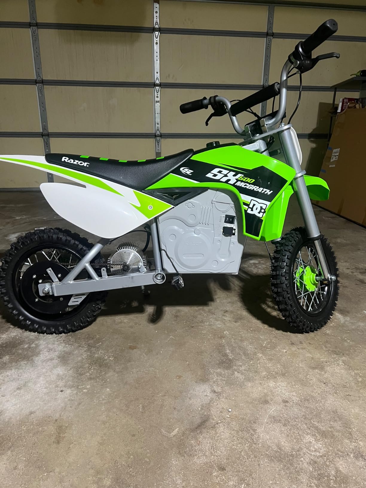 Dirt Rocket SX500 eBike | Electric Motorcycle | Iconic Wheeled Ride-On For Kids Age 14+ | High Performance Suspension | 500W/36V Motor | Up To 15 MPH, 40 Mins; 175 Lbs customer photo 2