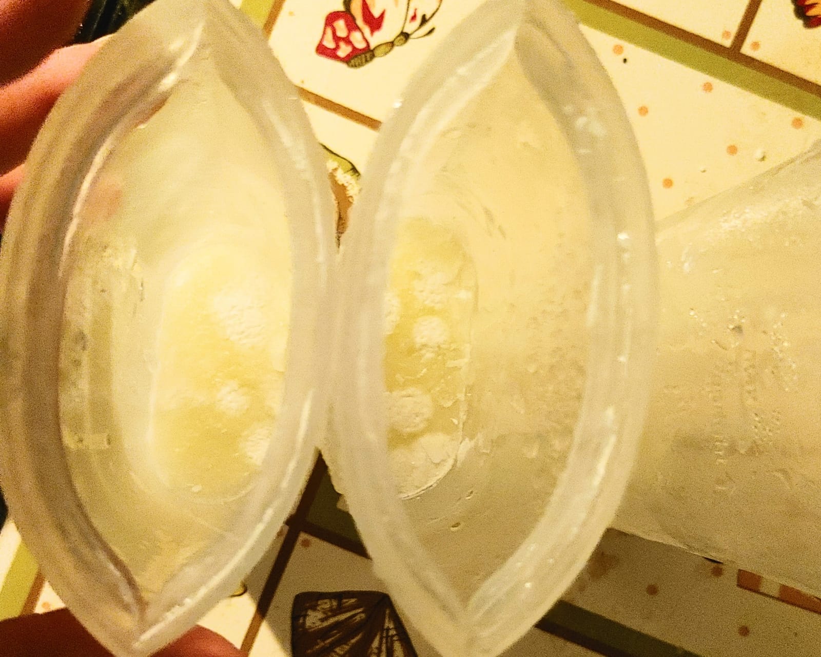 Zip Top Reusable 100% Platinum Silicone Breast Milk Storage, Made in the USA - Bag Set of 6 + Freezer Tray customer photo 2