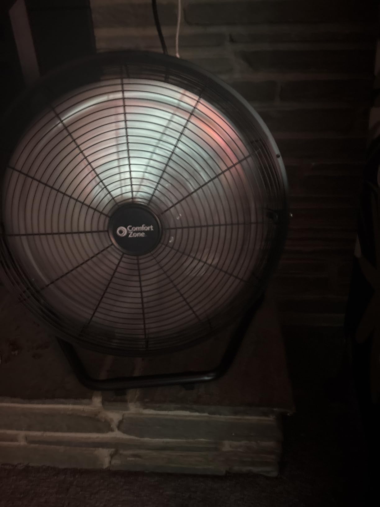 COMFORT ZONE 20-Inch High-Velocity Industrial Floor Fan customer photo 2