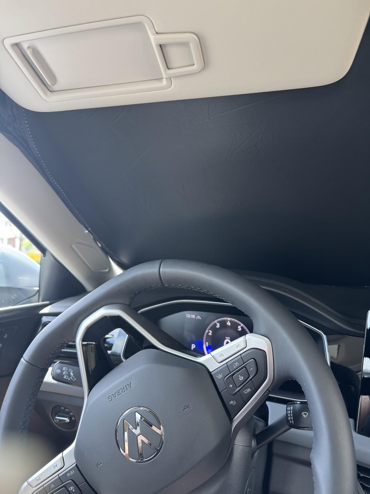 KUST Windshield Sun Shade for Toyota RAV4 2019-2022 2023 2024 2025 2026 Window Accessories Shade Sun Visor Cover Foldable Block UV Rays customer photo 2