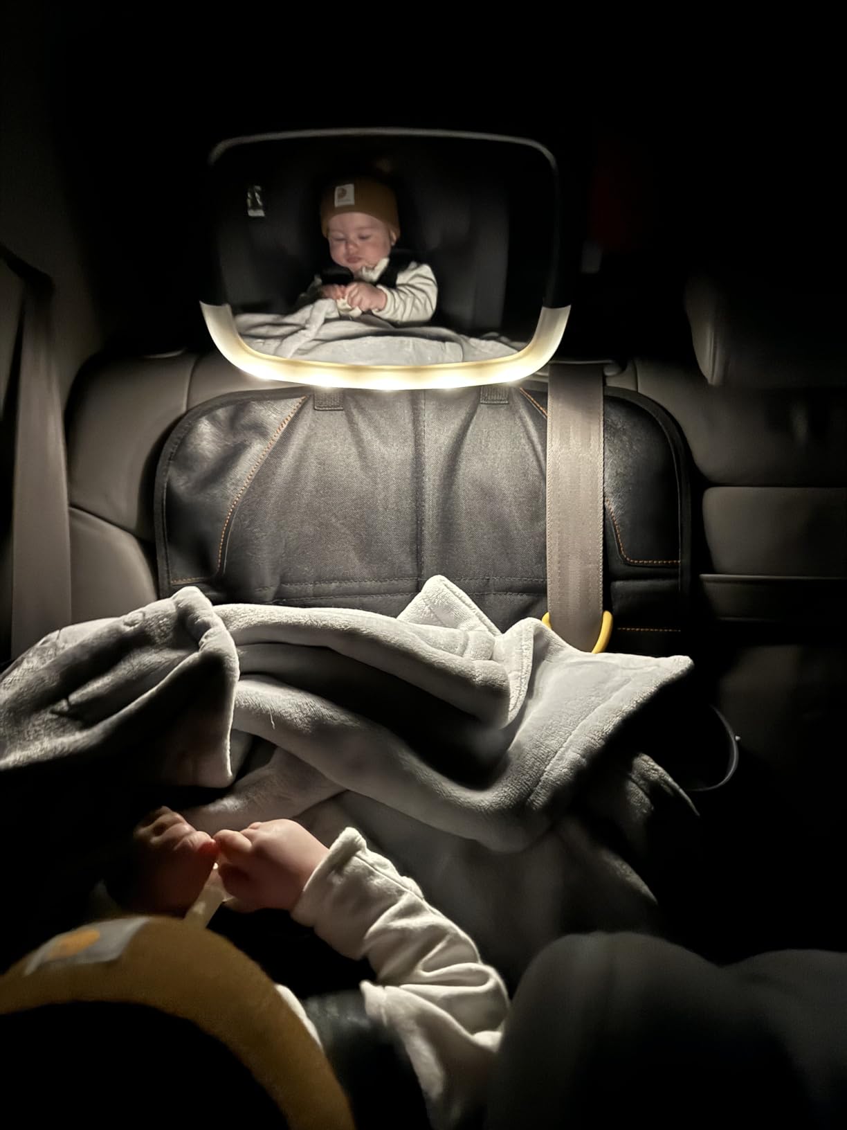 Car Seat Protector with Thickest Padding,Waterproof 600D with Storage Pockets,Non-Slip Pets Fabric Child Baby Cover Leather Reinforced Vehicle Seat 1 Pack (Black) customer photo 1