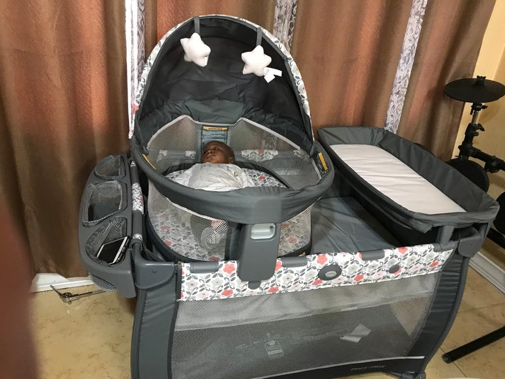 Graco Pack n Play Dome LX Playard with Baby Bassinet Lightweight Portable Crib Push-Button Fold Travel Crib Redmond Convertible customer photo 2