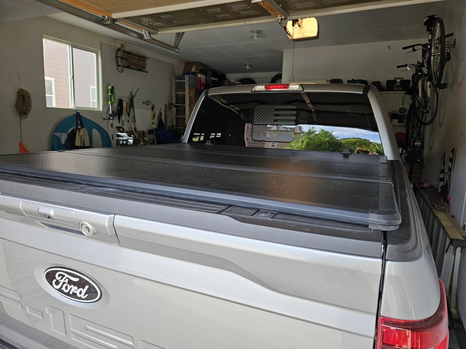 Hard Tri-Fold Tonneau Cover Replacement for 2015-2024 Ford F-150 5.5ft customer photo 1