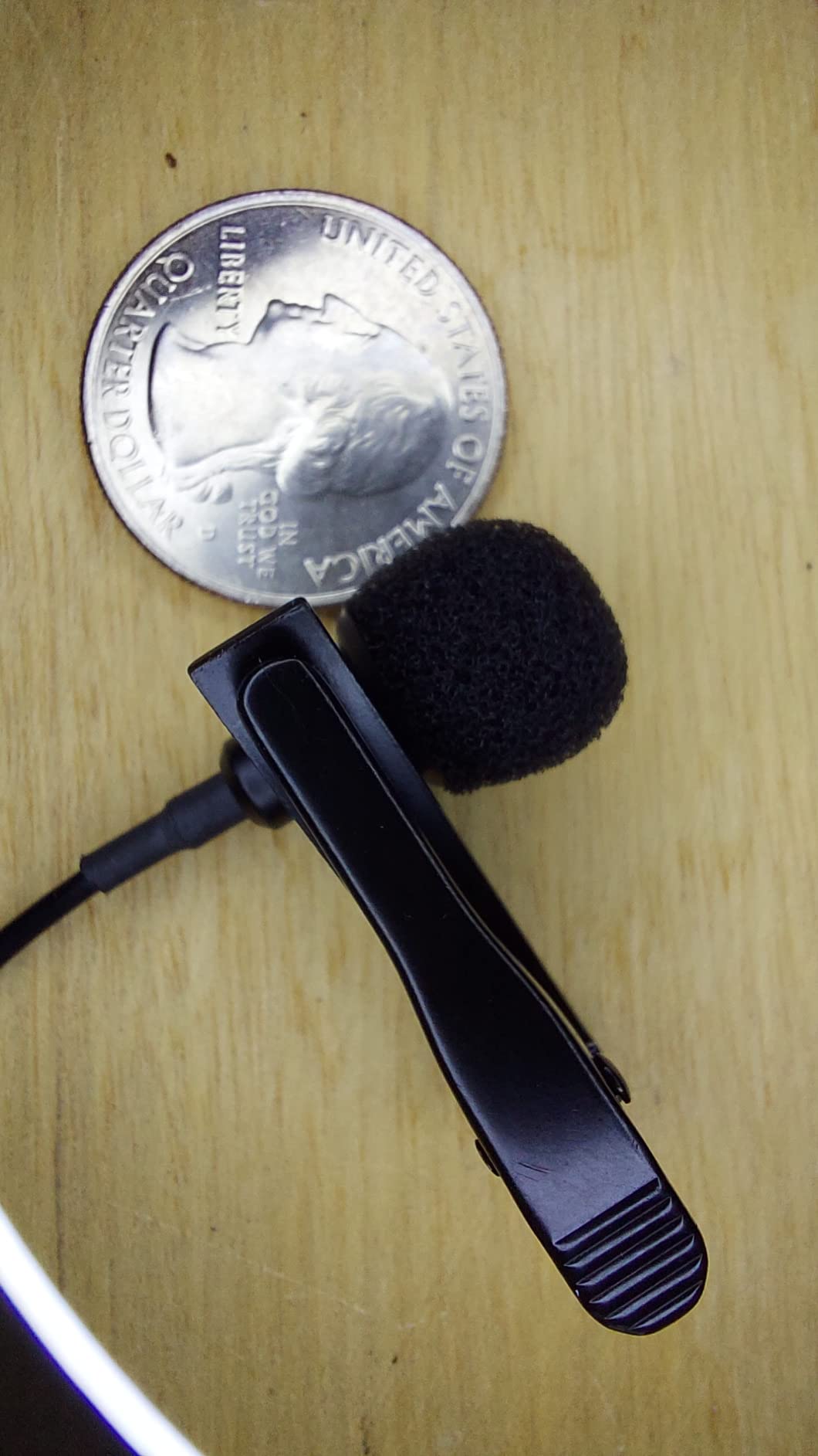 Shure MVL Lavalier Microphone for iPhone & Tablet - External Clip On Mini Lapel Mic for Video Recording & Vlogging with 3.5mm Connector, Windscreen, Mount & Carrying Pouch customer photo 1