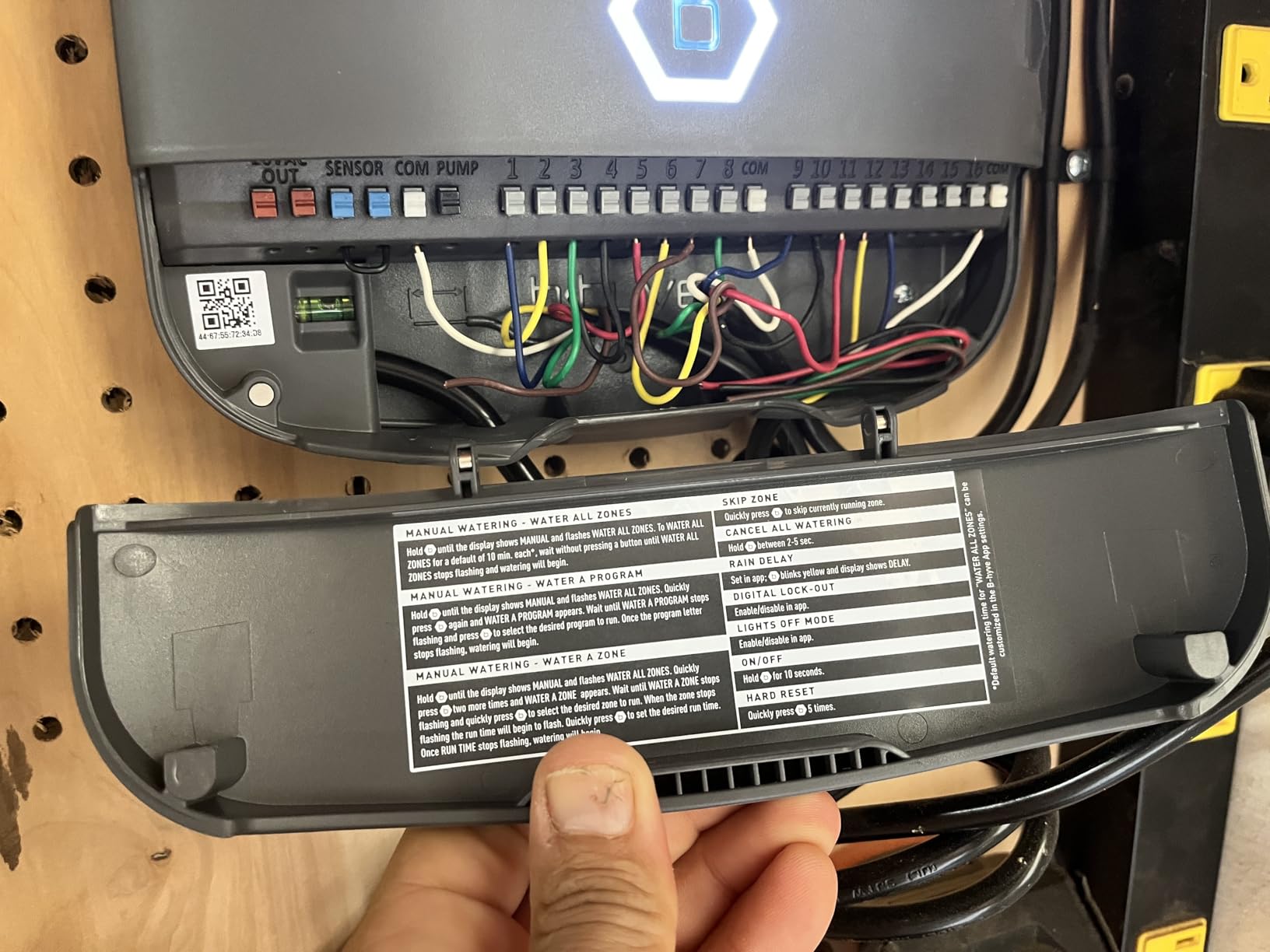 Orbit B-hyve XR 16-Zone Indoor/Outdoor Smart Sprinkler Timer - 57995 customer photo 1