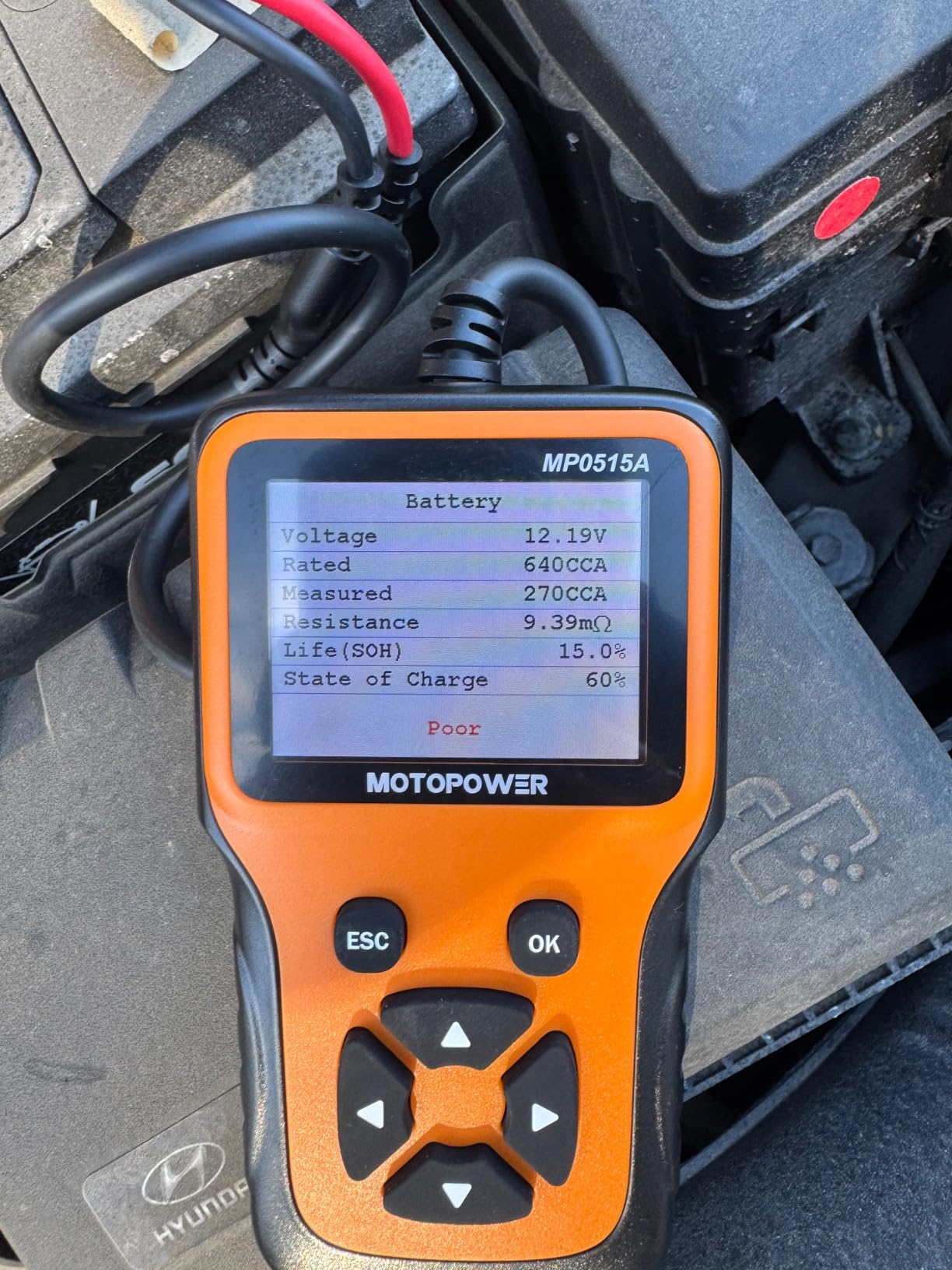 MOTOPOWER MP0515A 12V Car Battery Tester Automotive 100-2000 CCA Battery Load Tester Auto Cranking and Charging System Tester customer photo 1
