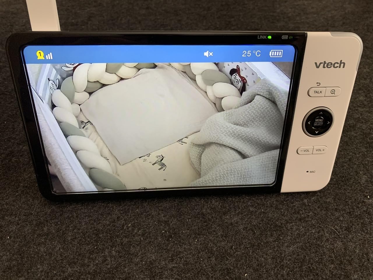 VTech Baby Monitor, No WiFi Secure Transmission – 7