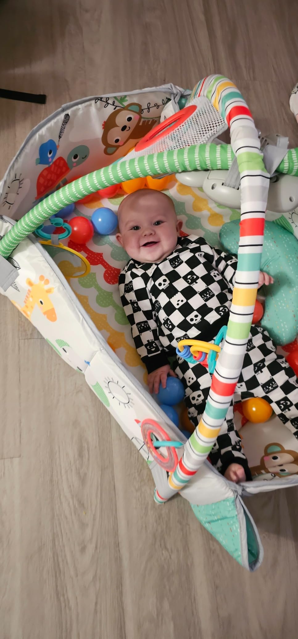 Bright Starts 5-in-1 Your Way Ball Play - Jumbo Play Mat Converts to Ball Pit Baby Gym, Newborn to Toddler - Totally Tropical (Green) customer photo 1
